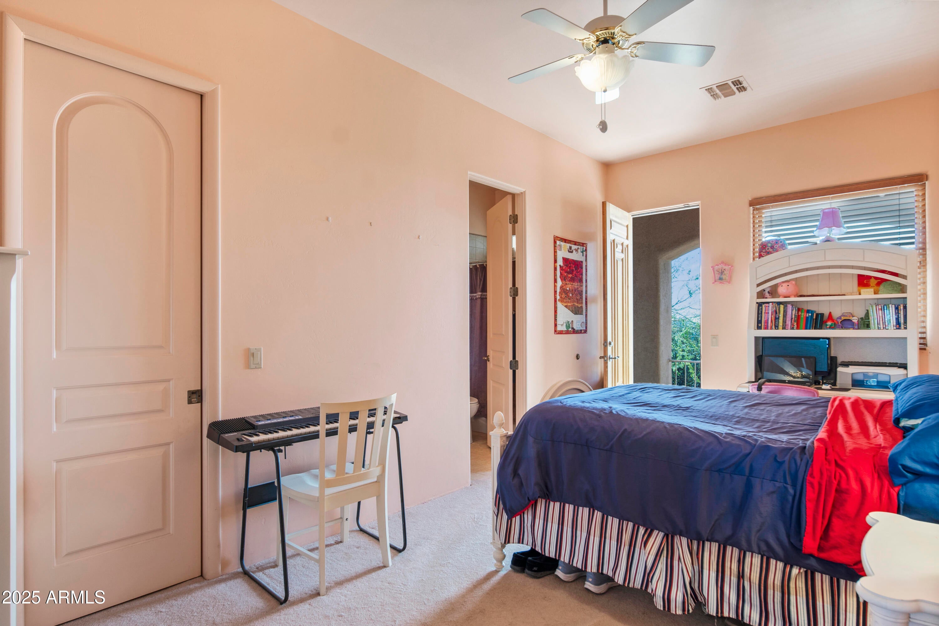 Wickenburg, Arizona, 85390, United States, 6 Bedrooms Bedrooms, ,4 BathroomsBathrooms,Residential,For Sale,1978720