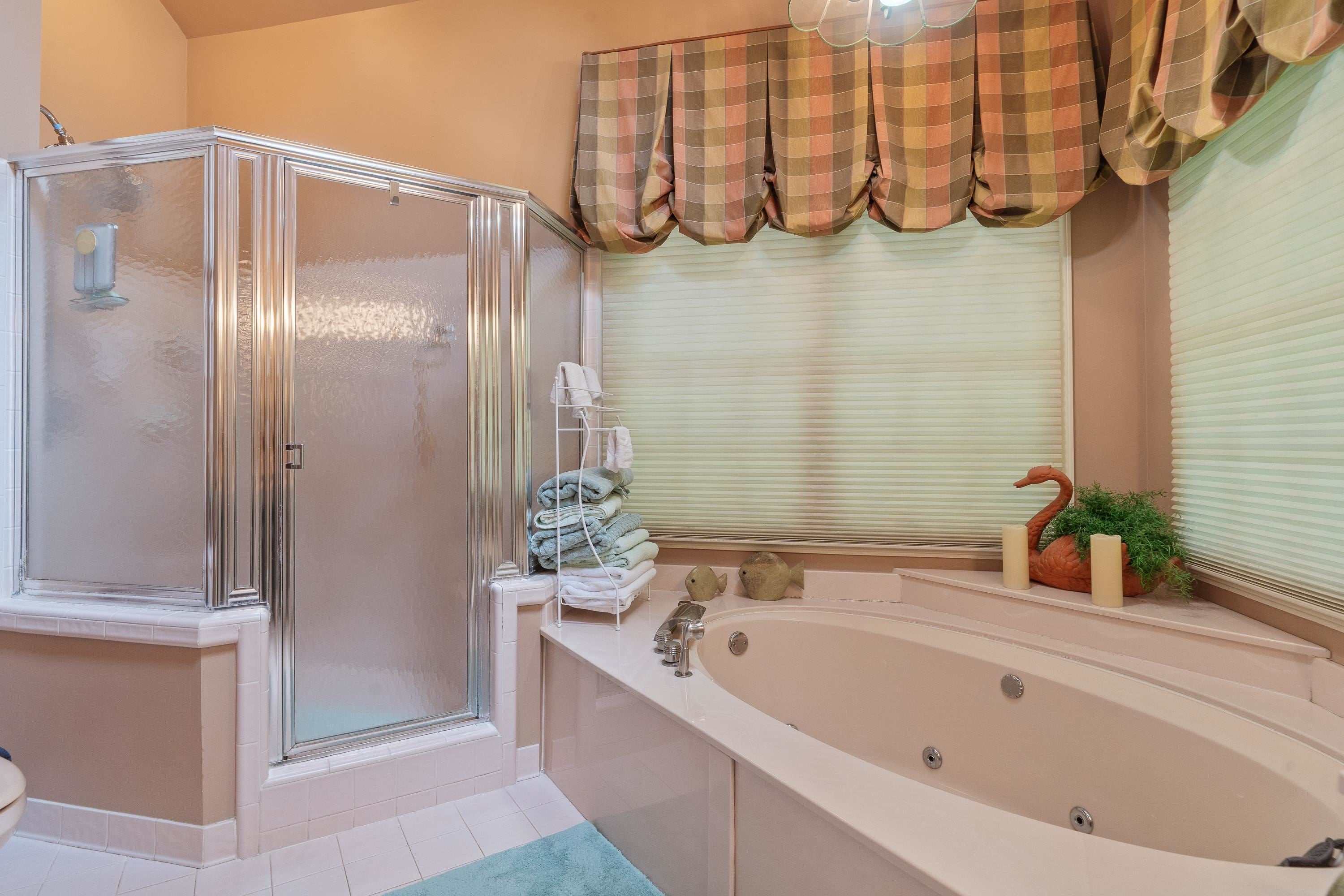 Greensboro, Georgia, 30642, United States, 4 Bedrooms Bedrooms, ,4 BathroomsBathrooms,Residential,For Sale,1849801