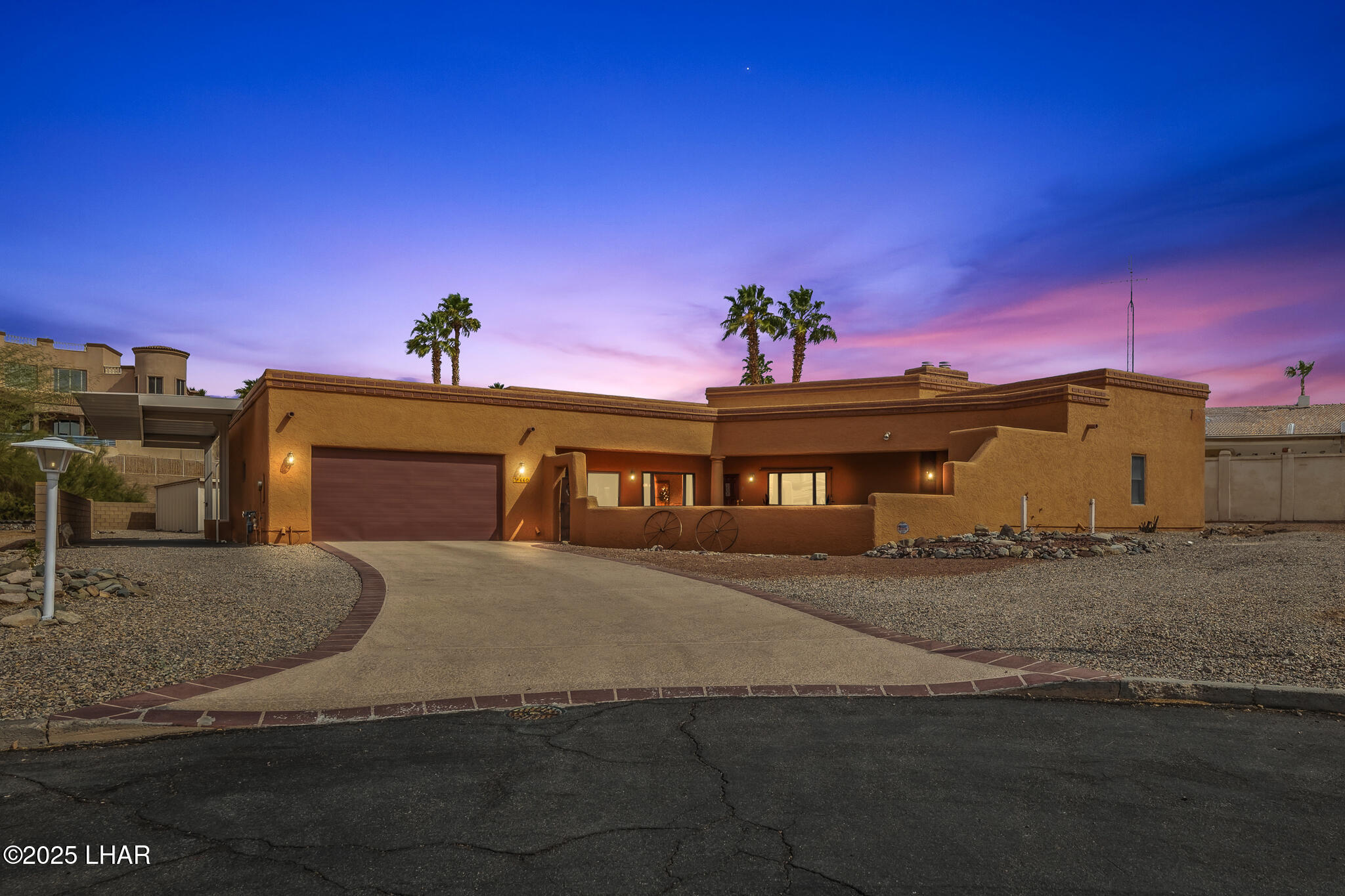 Lake Havasu City, Arizona, 86406, United States, 2 Bedrooms Bedrooms, ,2 BathroomsBathrooms,Residential,For Sale,1932583