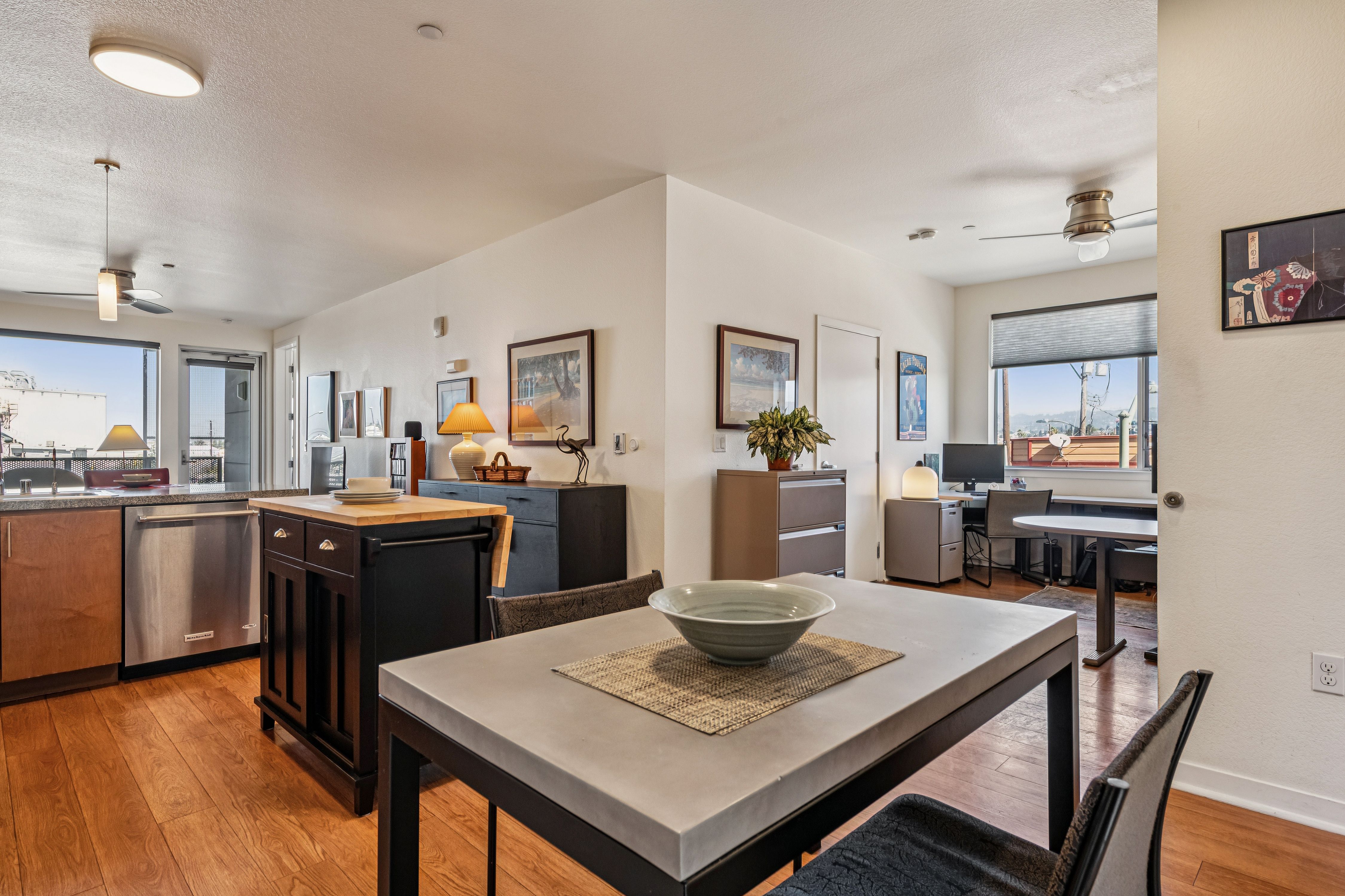  Modern Estuary Living in Oakland’s Premier 55+ Cohousing Community - 物件實景