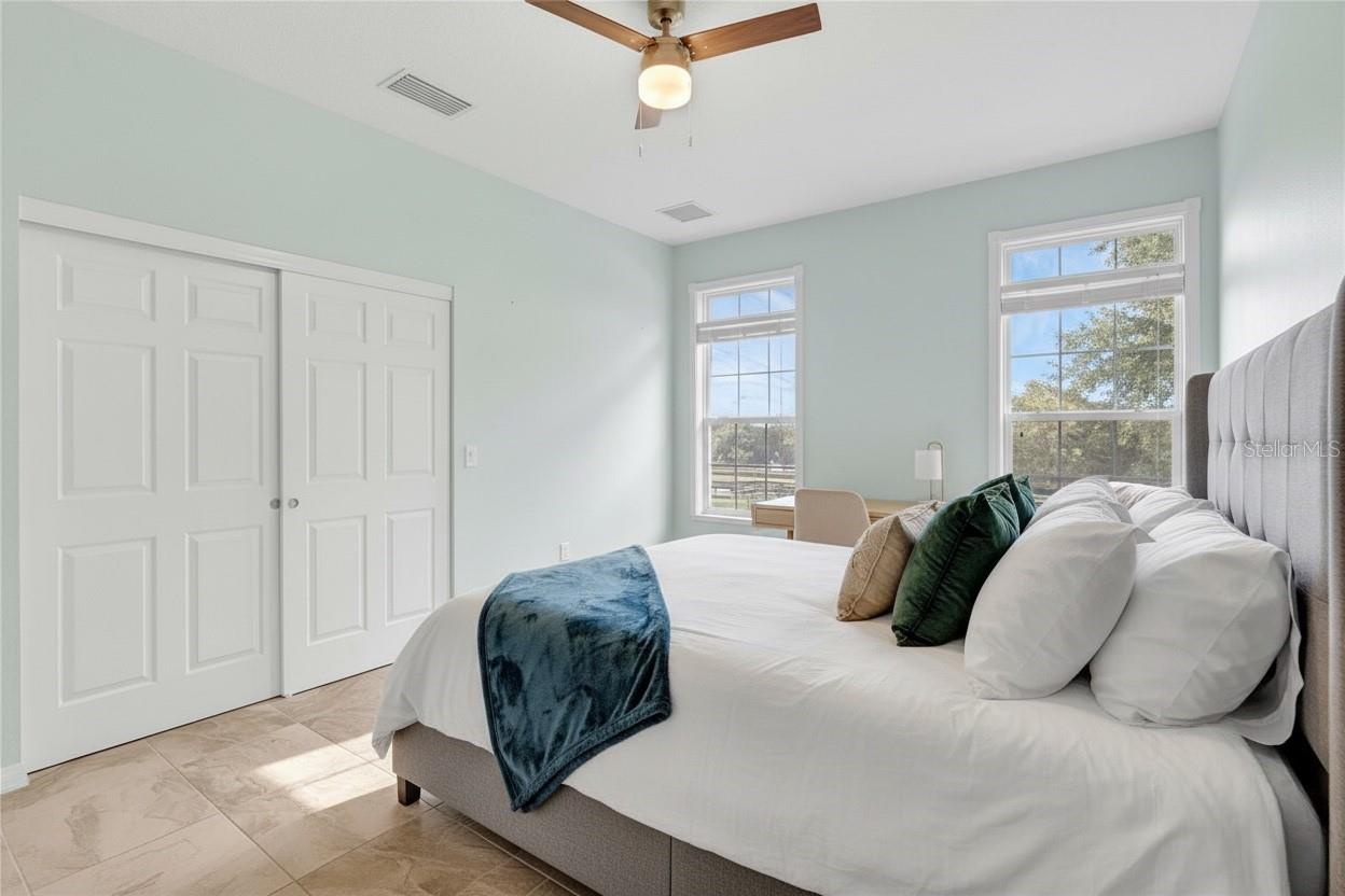 WEIRSDALE, Florida, 32195, United States, 5 Bedrooms Bedrooms, ,3 BathroomsBathrooms,Residential,For Sale,1979385