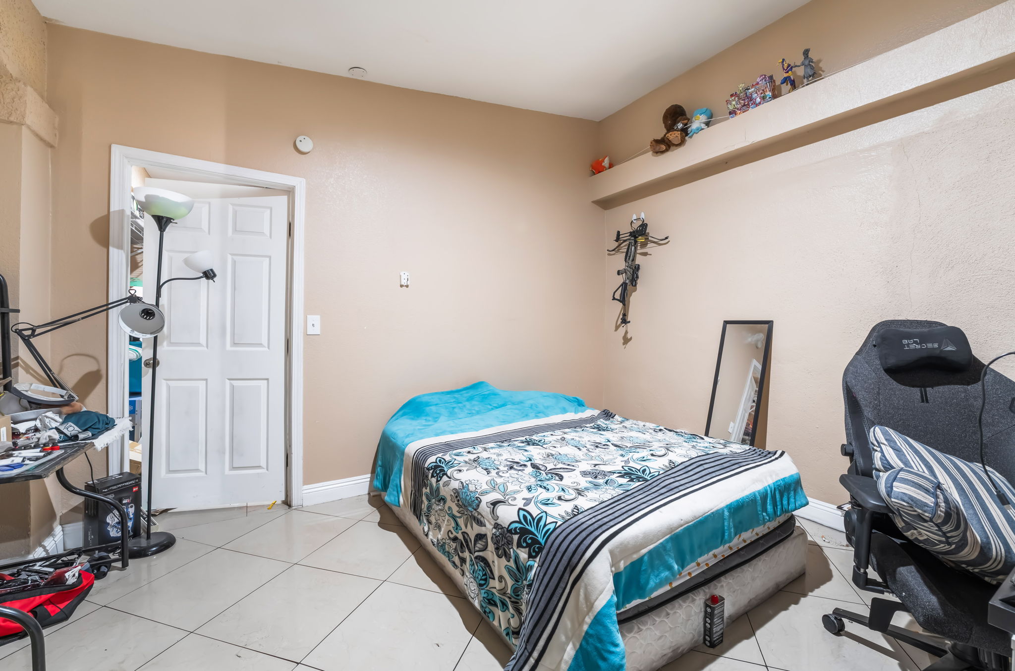 Las Vegas, Nevada, 89104, United States, 4 Bedrooms Bedrooms, ,2 BathroomsBathrooms,Residential,For Sale,1924151