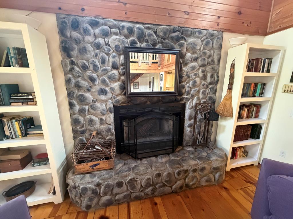 Blue Ridge, Georgia, 30513, United States, 3 Bedrooms Bedrooms, ,3 BathroomsBathrooms,Residential,For Sale,1954403