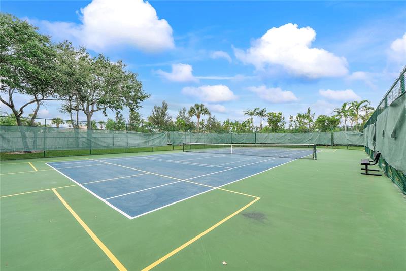 Lake Worth, Florida, 33463, United States, 3 Bedrooms Bedrooms, ,2 BathroomsBathrooms,Residential,For Sale,1925121