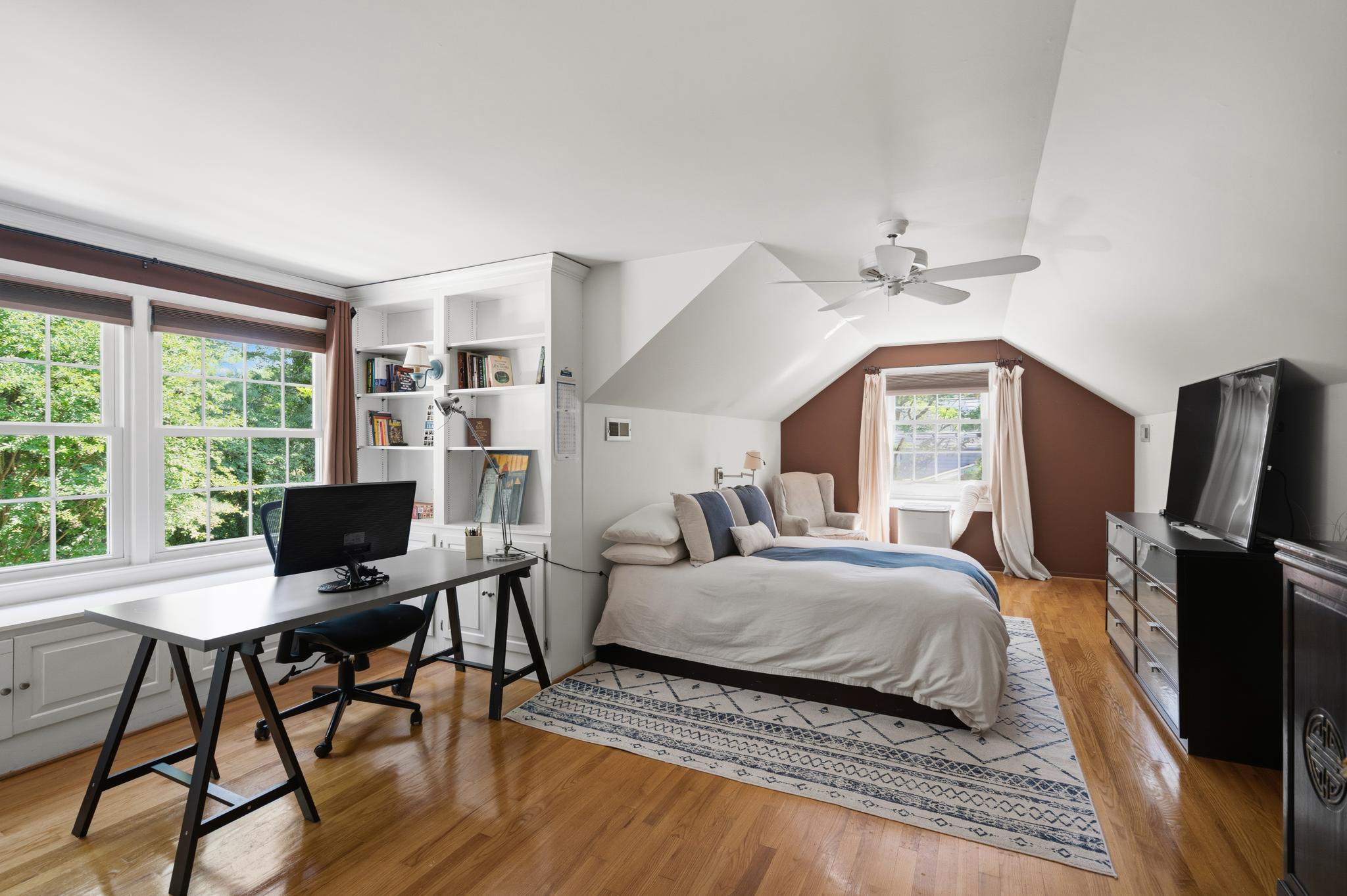  8611 Cyrus Place, Alexandria, VA, 22308 - 物件實景