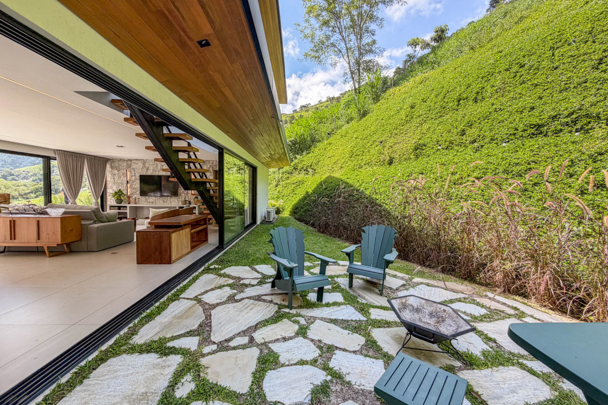  Contemporary residence with four suites in Fazenda Marambaia - 物件實景