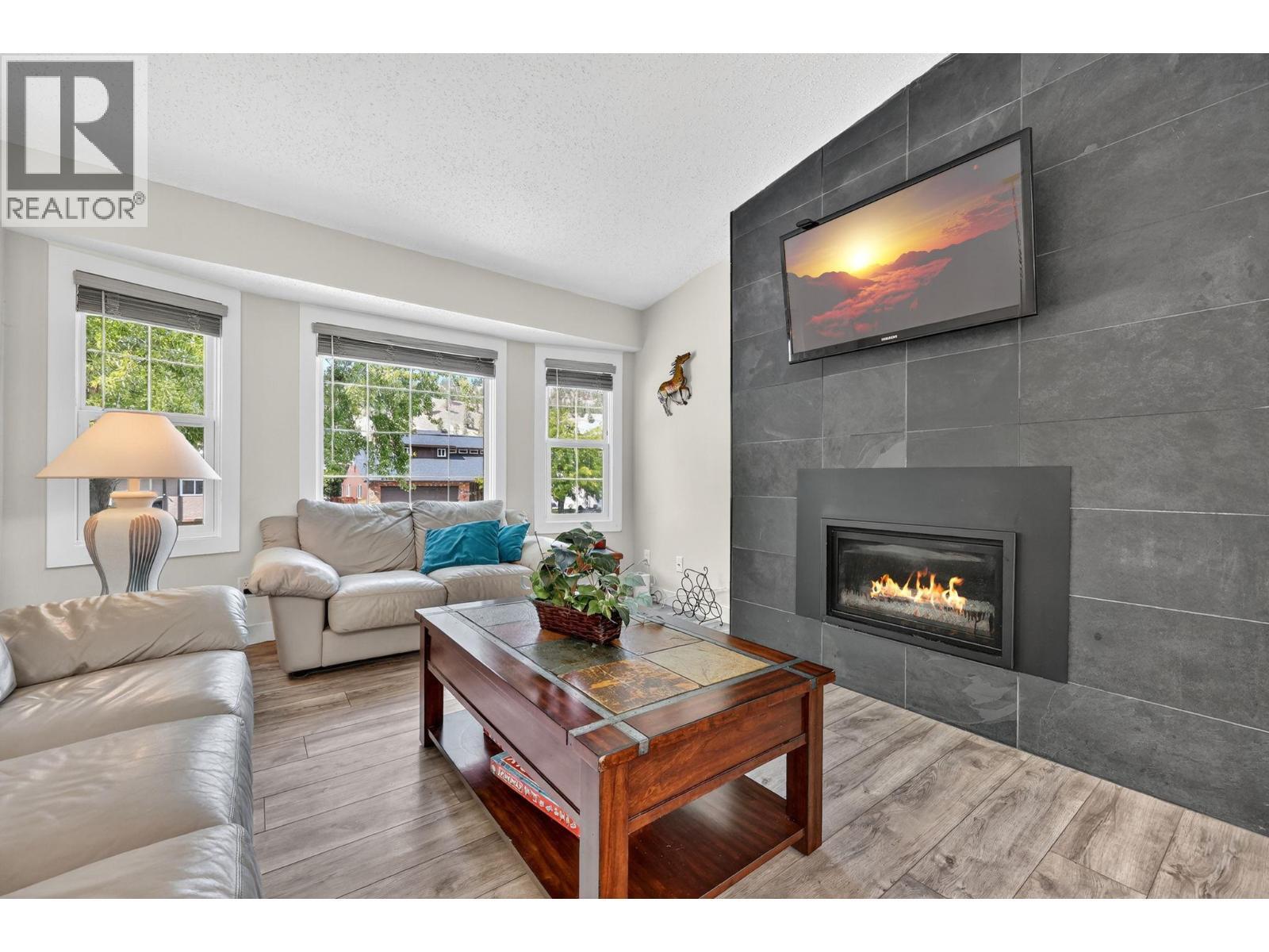 PENTICTON, British Columbia, V2A 7E7, CA, 4 Bedrooms Bedrooms, ,3 BathroomsBathrooms,Residential,For Sale,1947241