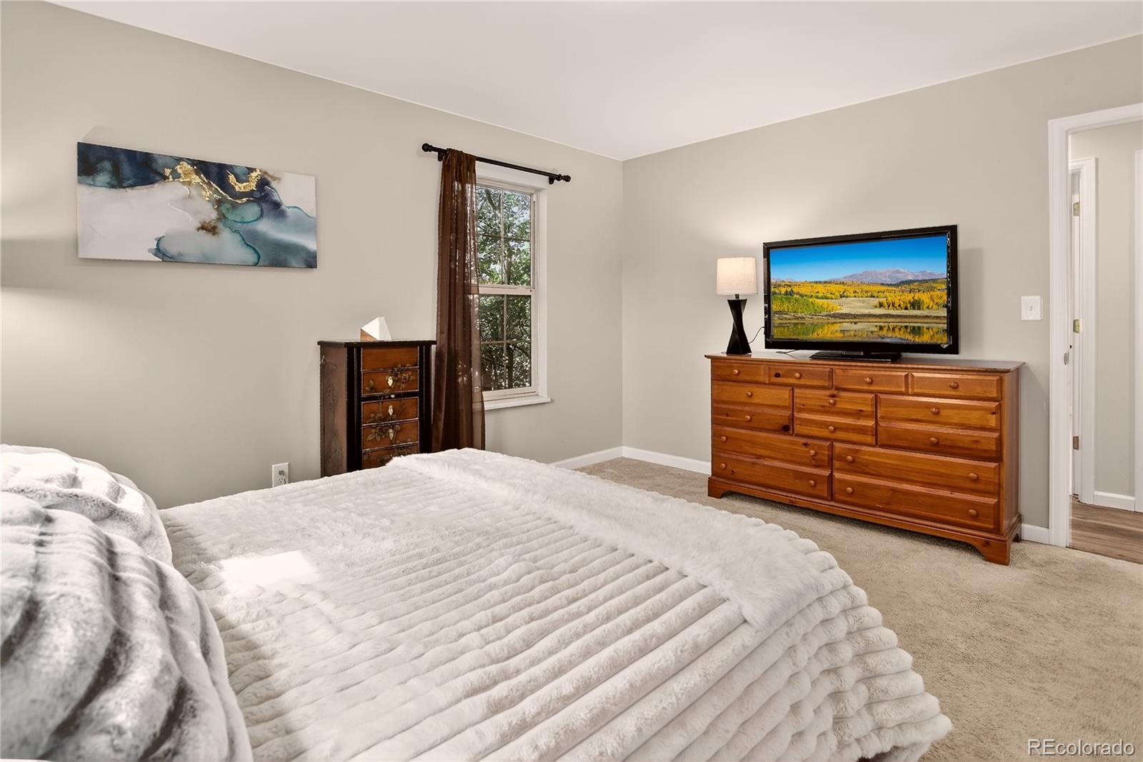 Castle Rock, Colorado, 80104, United States, 4 Bedrooms Bedrooms, ,2 BathroomsBathrooms,Residential,For Sale,1911014