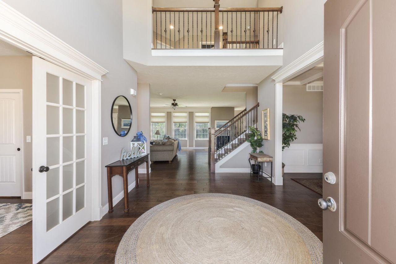 Bloomington, Illinois, 61705, United States, 5 Bedrooms Bedrooms, ,5 BathroomsBathrooms,Residential,For Sale,1817687