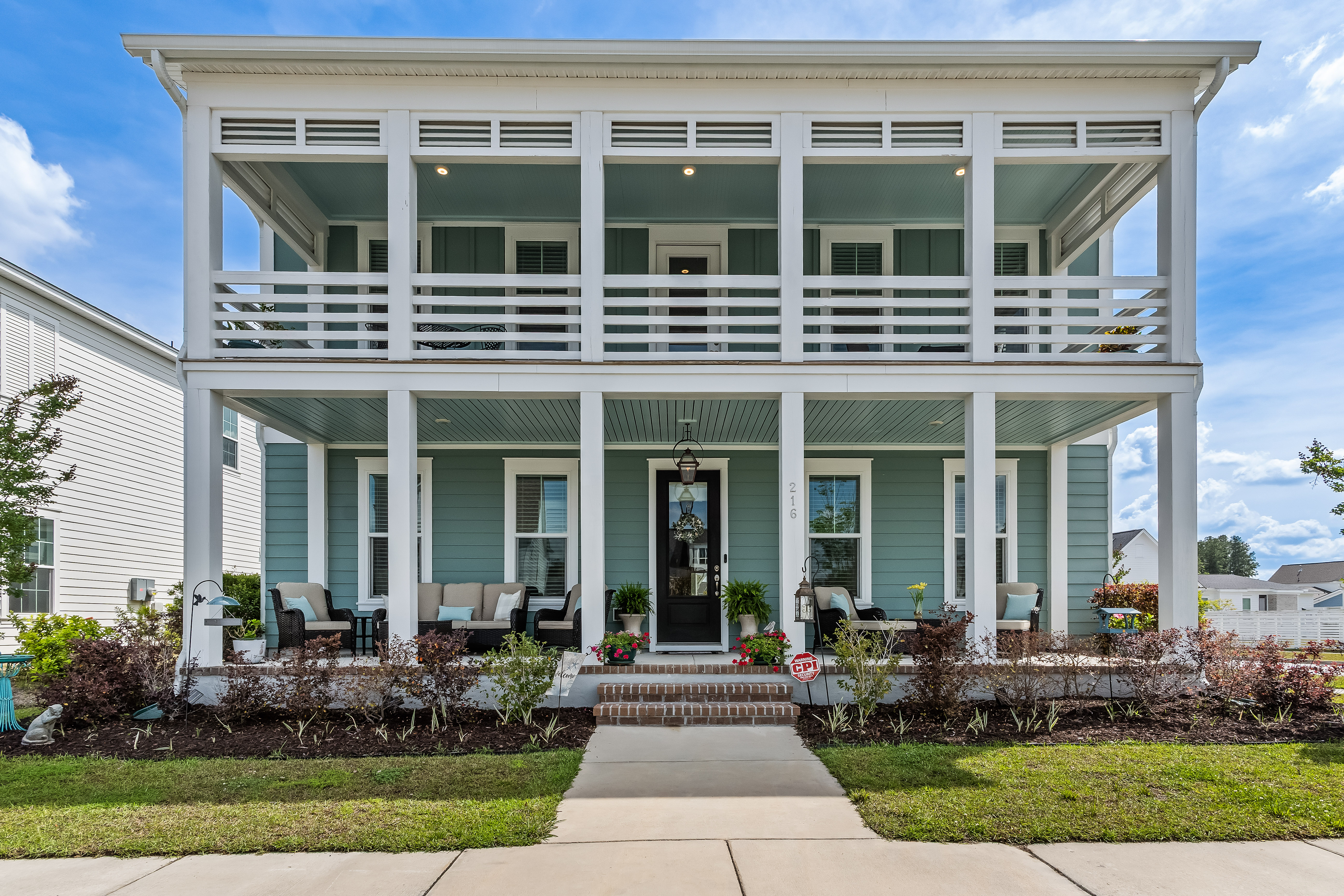  216 Symphony Avenue - 物件實景