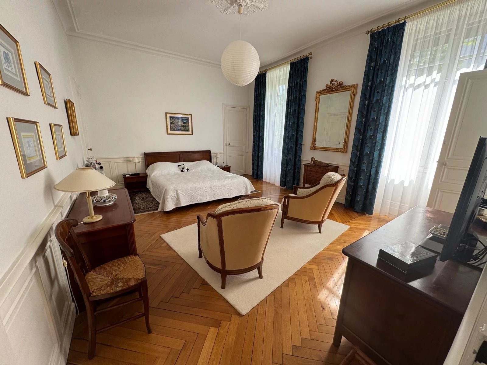 Nantes, Pays de la Loire, 44000, FR, 7 Bedrooms Bedrooms, ,7 BathroomsBathrooms,Residential,For Sale,2002267