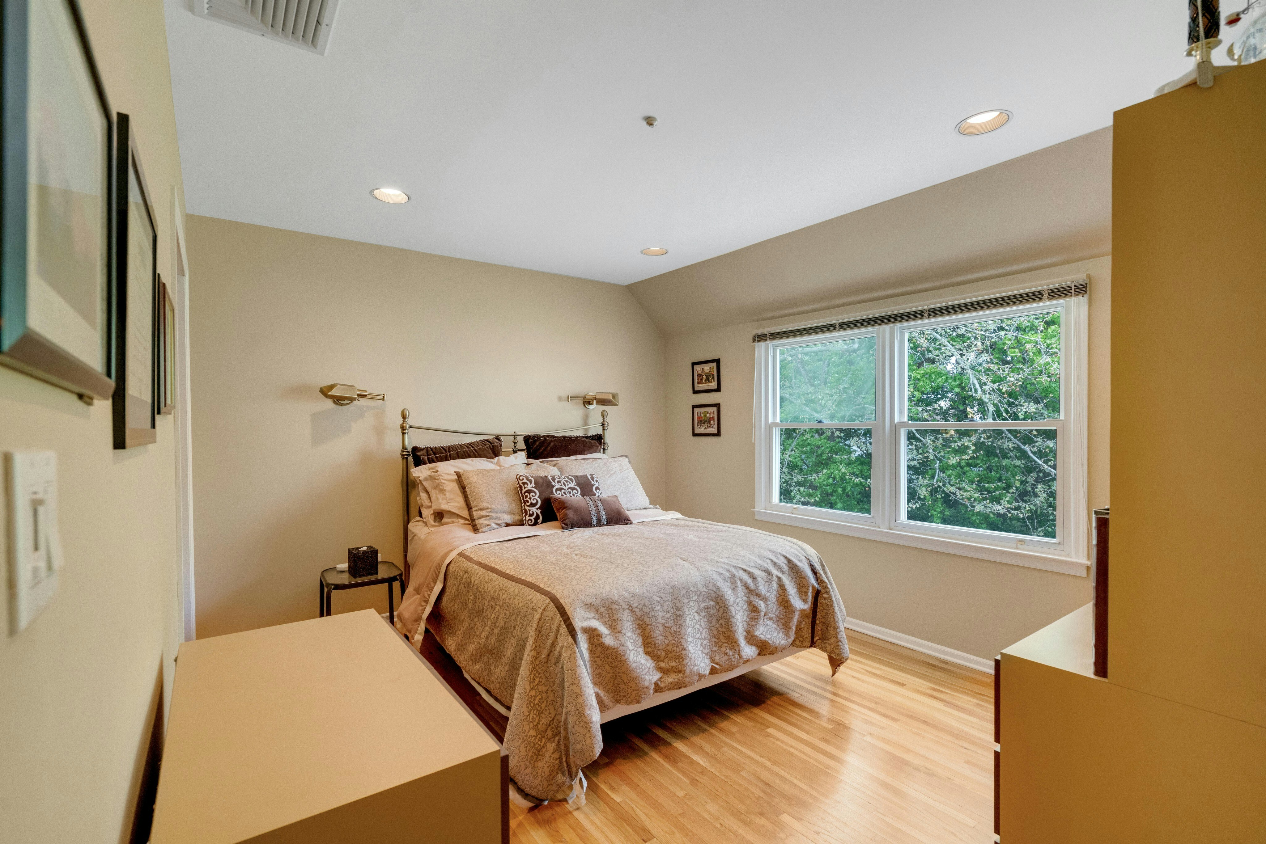  42-09 Cosgrove Court, Fair Lawn, NJ 07410 - 物件實景