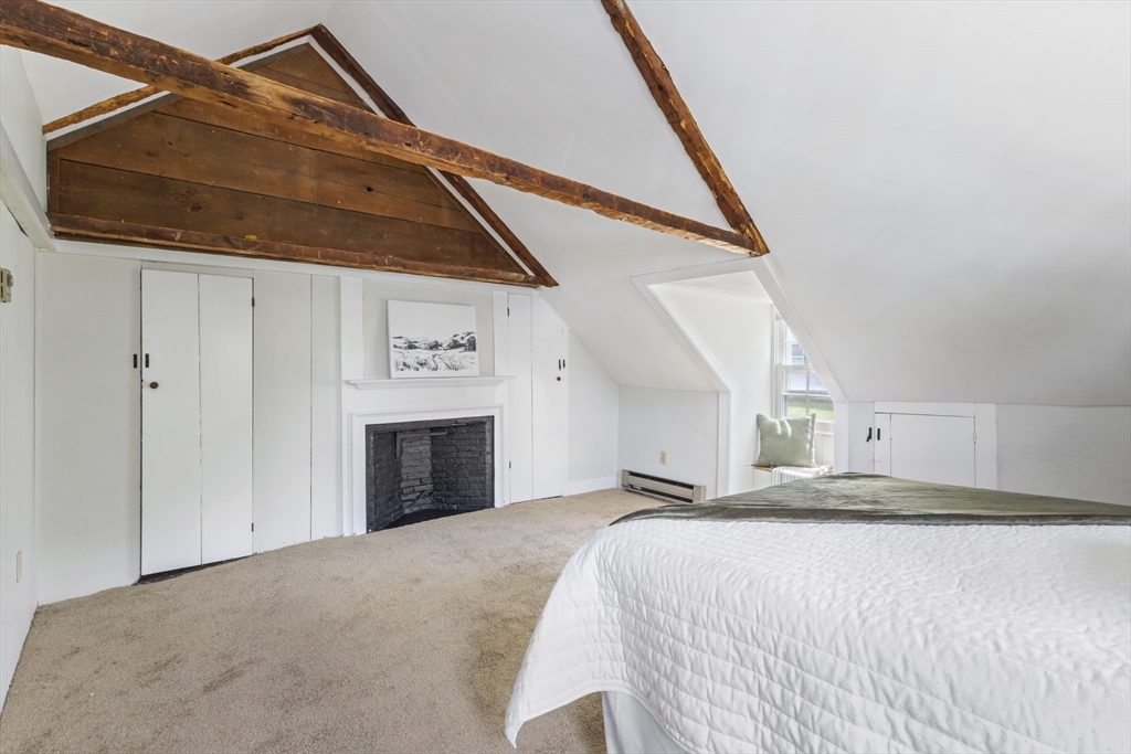 Hingham, Massachusetts, 02043, United States, 4 Bedrooms Bedrooms, ,3 BathroomsBathrooms,Residential,For Sale,1881278