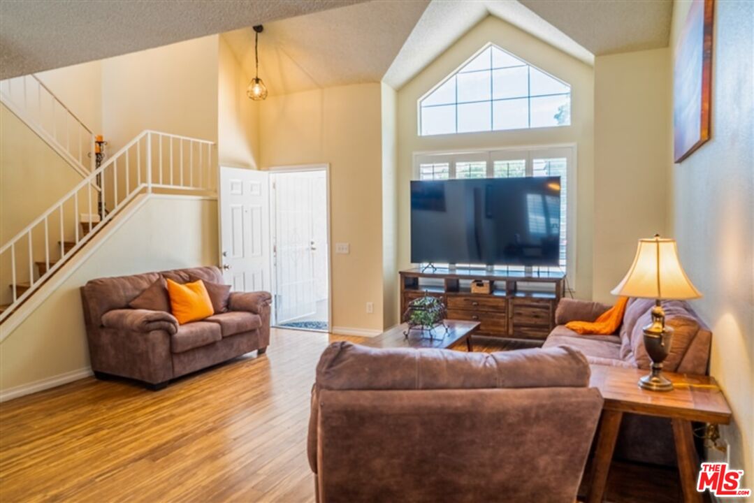 Palmdale, California, 93550, United States, 3 Bedrooms Bedrooms, ,3 BathroomsBathrooms,Residential,For Sale,1994563