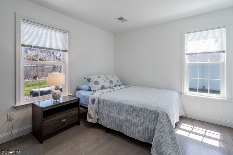 Rahway City, New Jersey, 07065, United States, 4 Bedrooms Bedrooms, ,2 BathroomsBathrooms,Residential,For Sale,1892652
