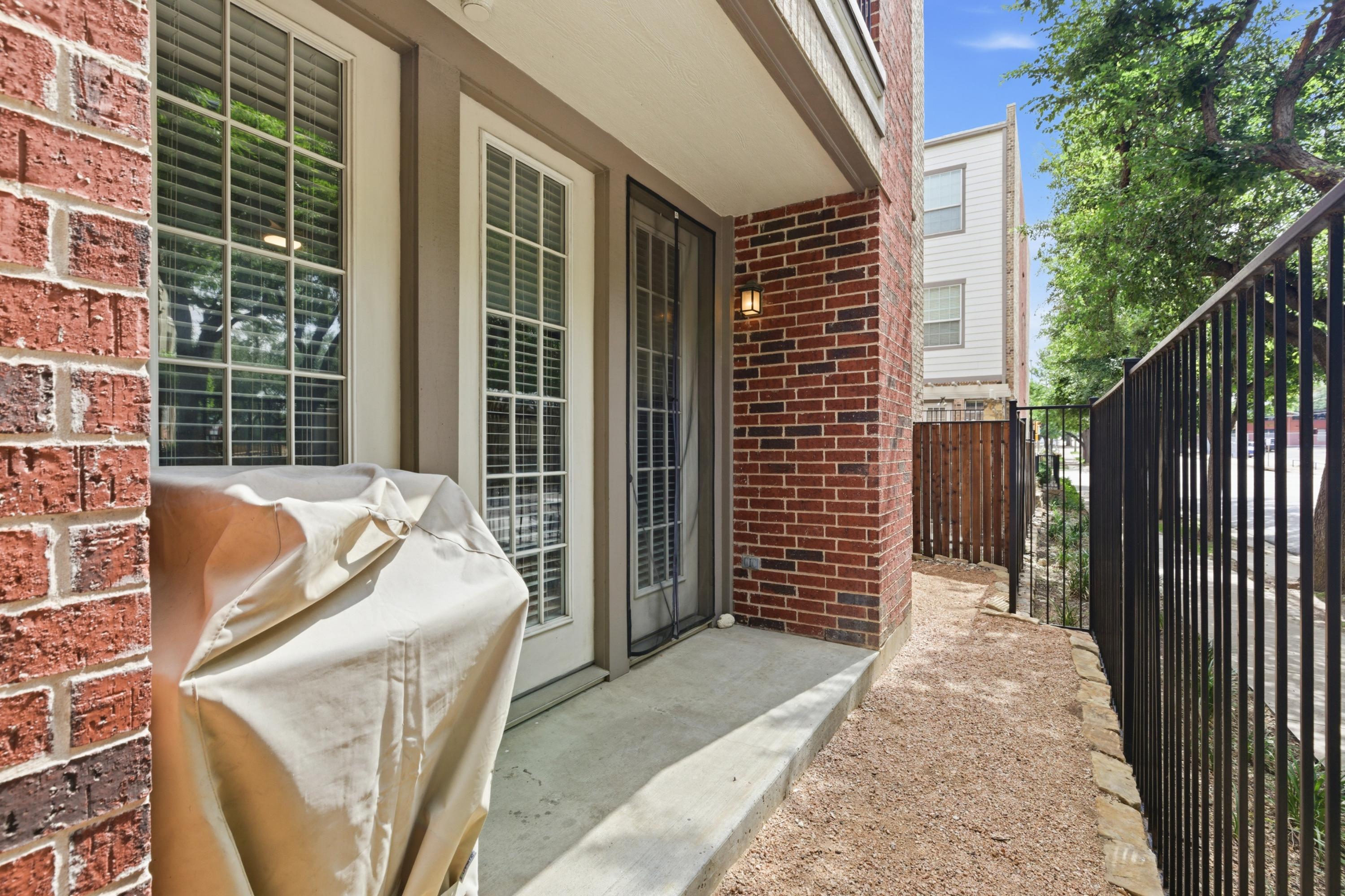  Lock-and-Leave Retreat in Downtown Fort Worth - 物件實景