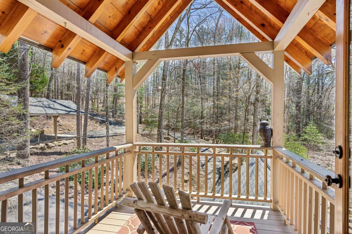 Ellijay, Georgia, 30536, United States, 5 Bedrooms Bedrooms, ,4 BathroomsBathrooms,Residential,For Sale,1880037