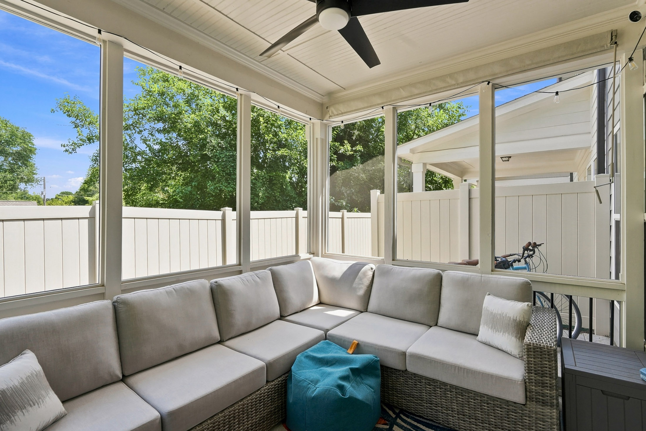  End-Unit Townhome Near Marietta Square - 物件實景