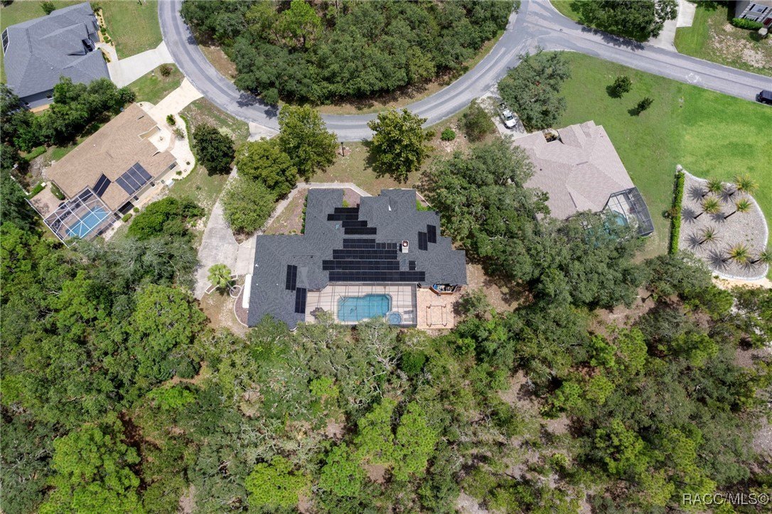 Homosassa, Florida, 34446, United States, 5 Bedrooms Bedrooms, ,4 BathroomsBathrooms,Residential,For Sale,1916240