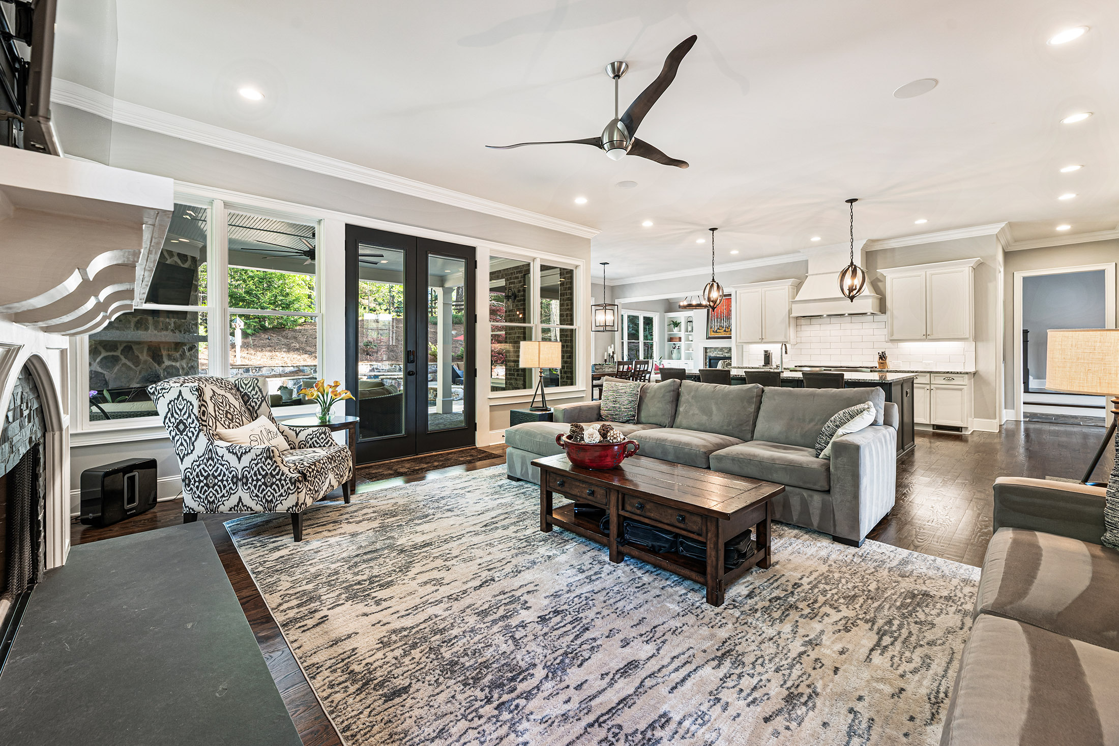  Desirable Monte Hewett First-Time Resale in the Sought-After Lake Haven - 物件實景