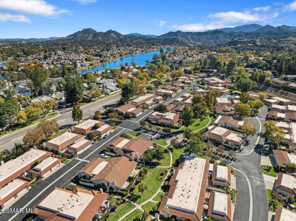 Westlake Village, California, 91361, United States, 3 Bedrooms Bedrooms, ,2 BathroomsBathrooms,Residential,For Sale,1989319