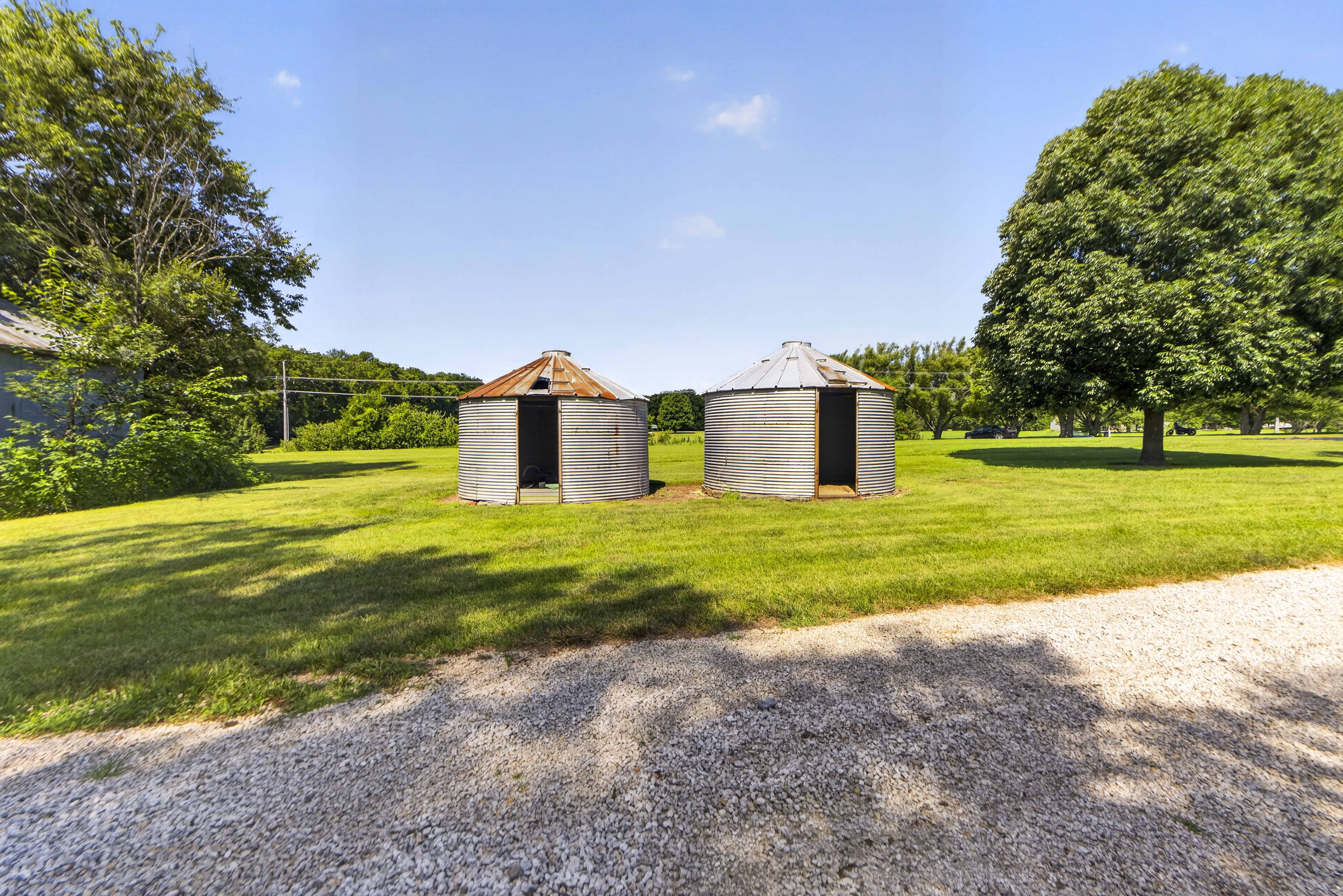  26025 Metcalf Road, Louisburg, KS 66053 - 物件實景