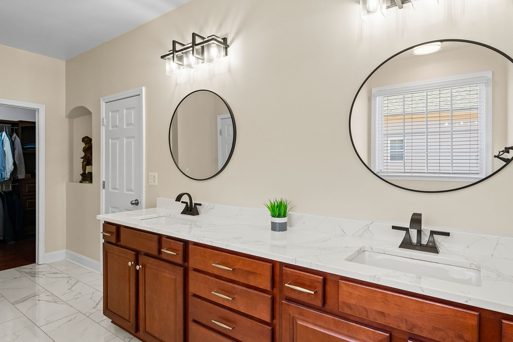  LAKE RIDGE - 物件實景