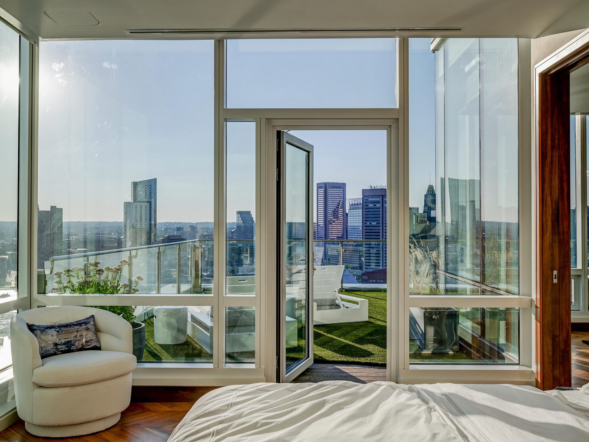  Four Seasons Private Residences - 物件實景