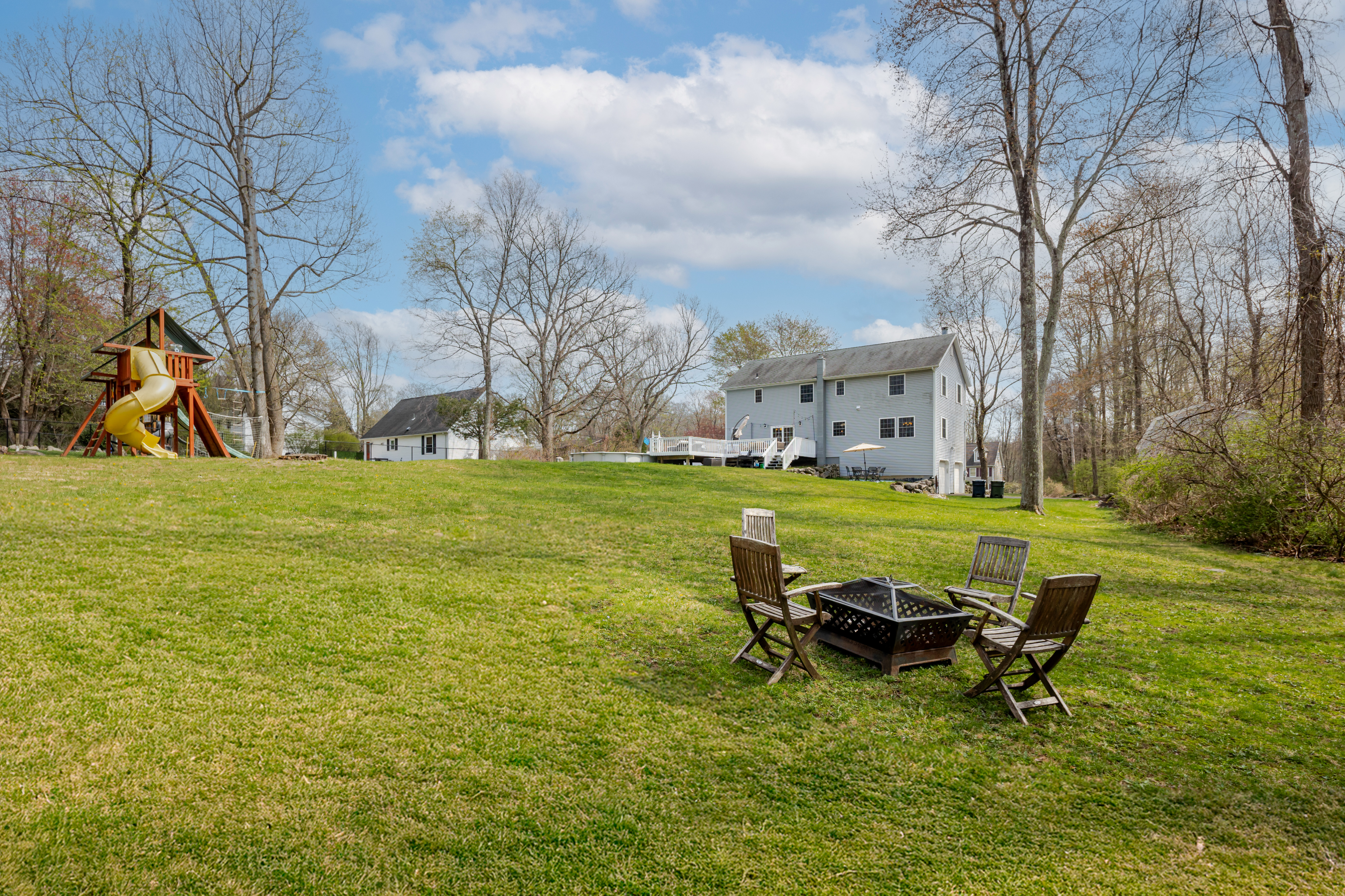  Magnificent Updated Colonial - 物件實景