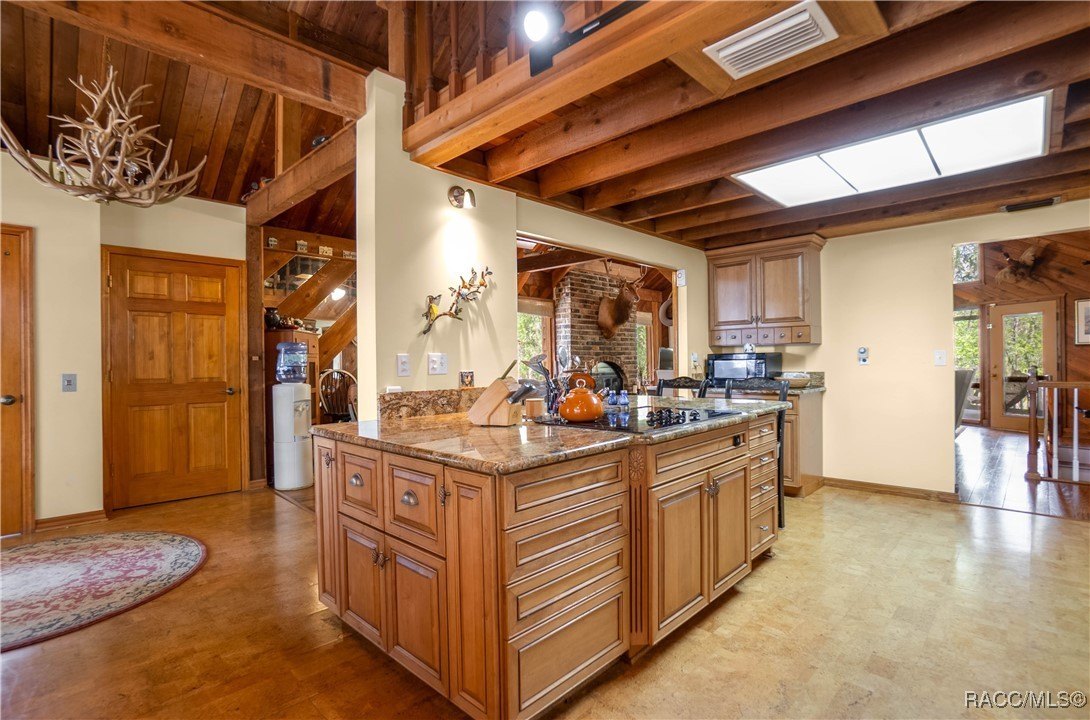 Inverness, Florida, 34450, United States, 4 Bedrooms Bedrooms, ,7 BathroomsBathrooms,Residential,For Sale,2005409