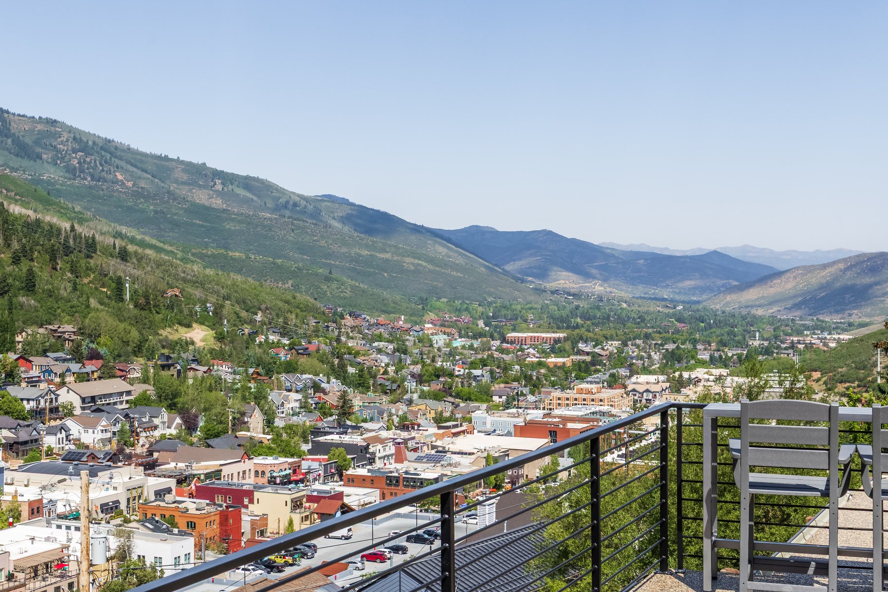  Mountain Modern Masterpiece with Sweeping Old Town and Ski Area Views - 物件實景
