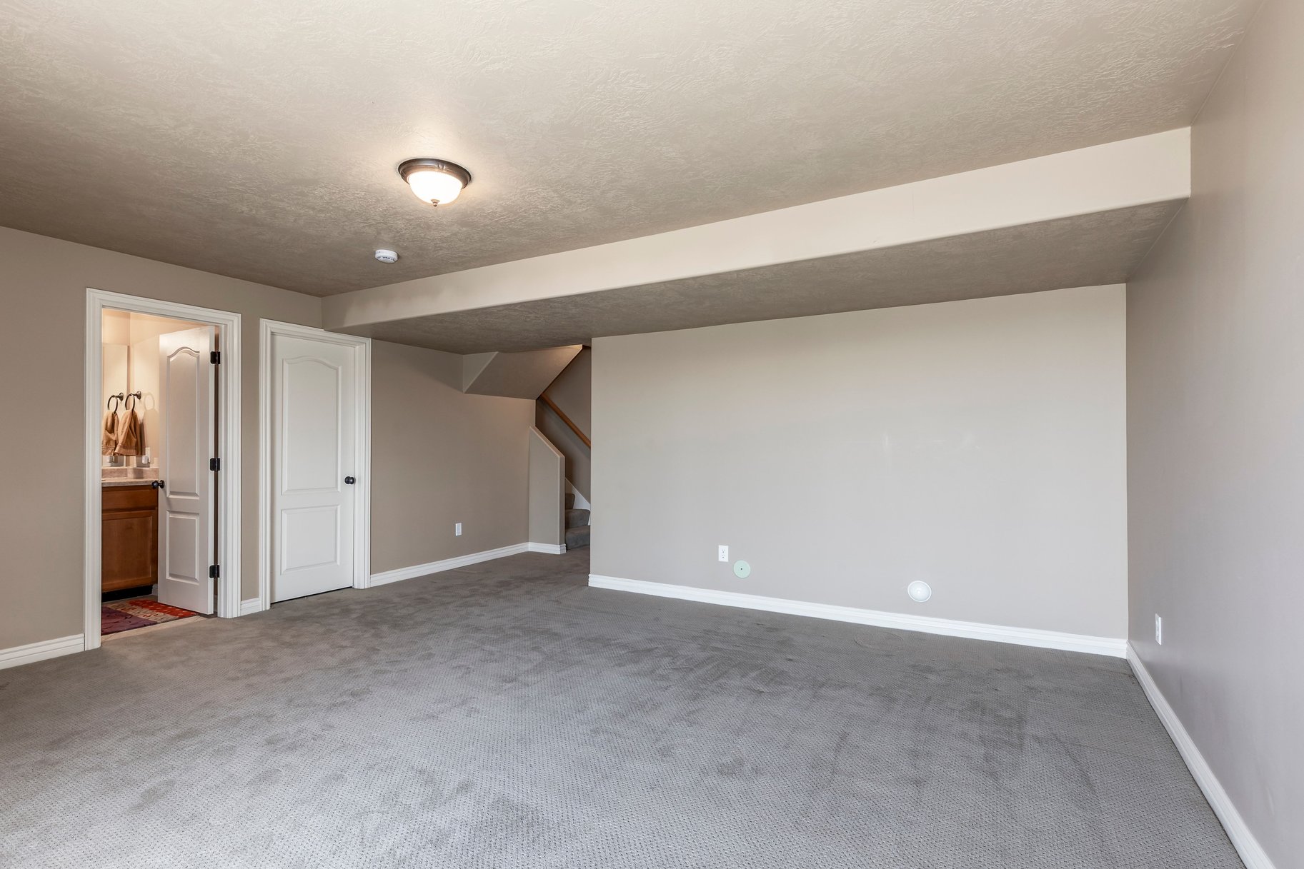  Suncrest Townhouse with Impeccable Valley Views - 物件實景