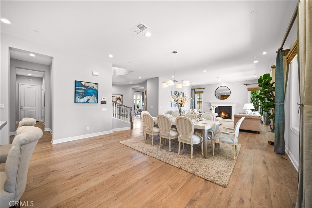 Irvine, California, 92602, United States, 5 Bedrooms Bedrooms, ,6 BathroomsBathrooms,Residential,For Sale,1982881