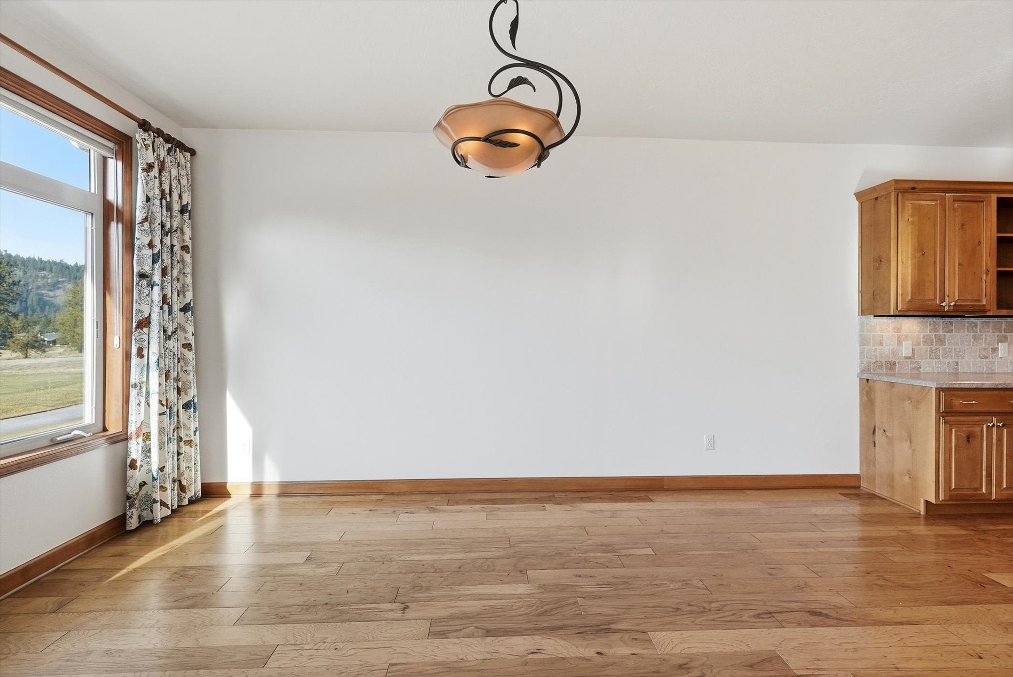 Missoula, Montana, 59802, United States, 3 Bedrooms Bedrooms, ,Residential,For Sale,2016532