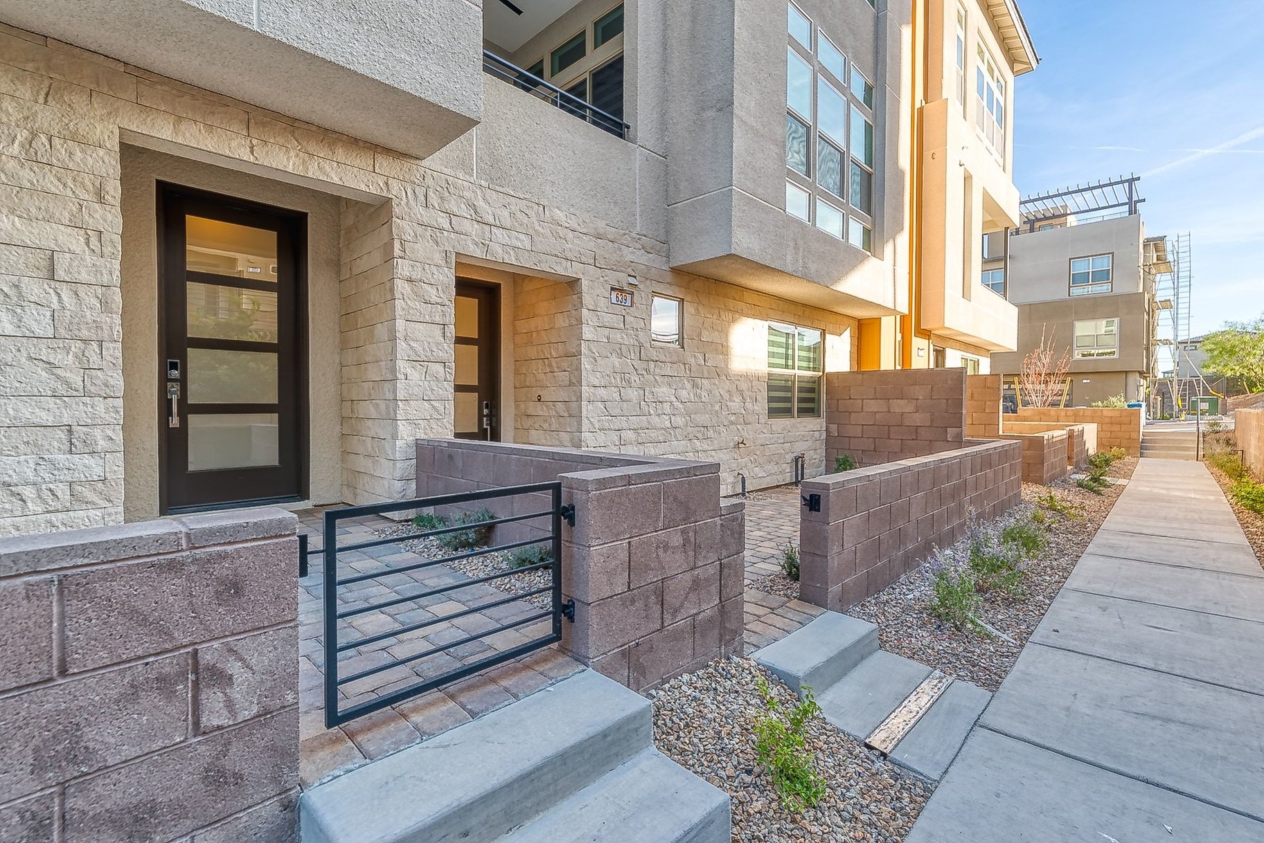  New to Market - 物件實景