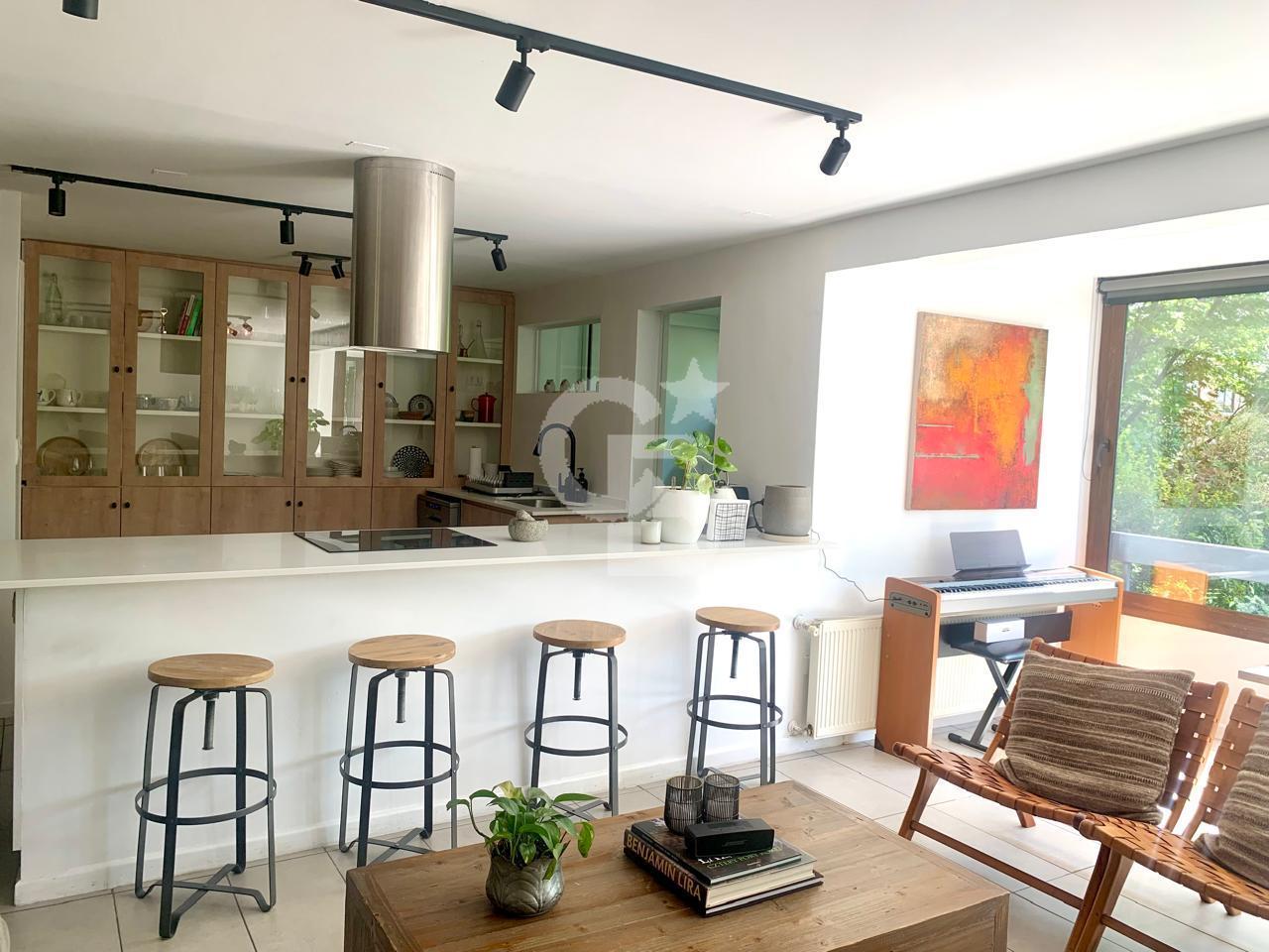 Vitacura, Chile, 3 Bedrooms Bedrooms, ,3 BathroomsBathrooms,Residential,For Sale,1986468