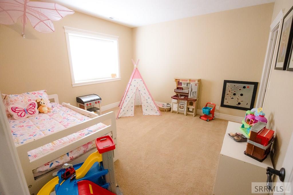REXBURG, Idaho, 83440, United States, 4 Bedrooms Bedrooms, ,3 BathroomsBathrooms,Residential,For Sale,1944938