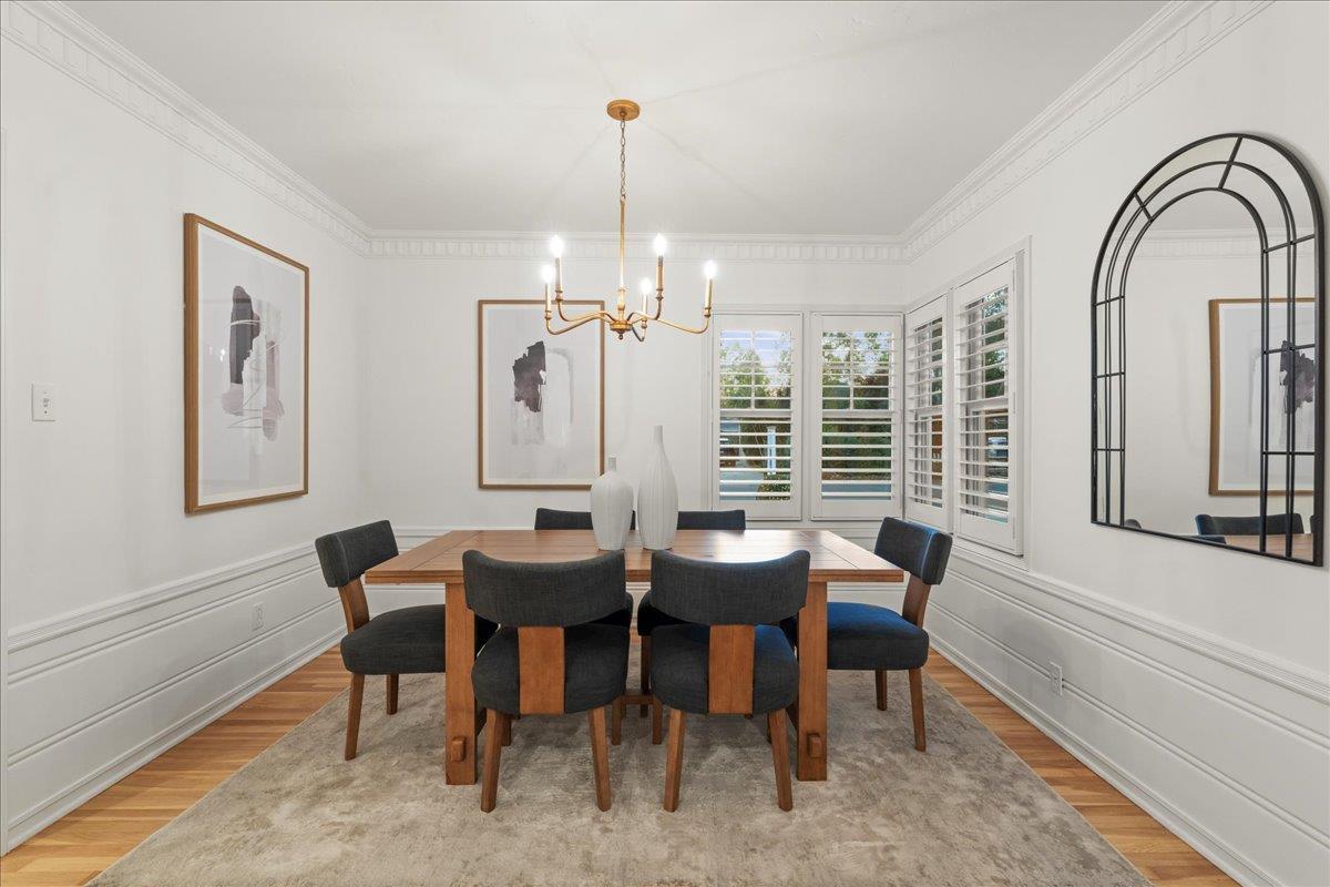 San Jose, California, 95125, United States, 3 Bedrooms Bedrooms, ,2 BathroomsBathrooms,Residential,For Sale,1989346