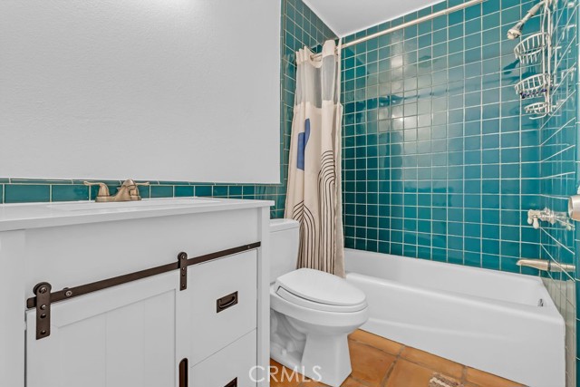 Orange, California, 92869, United States, 4 Bedrooms Bedrooms, ,2 BathroomsBathrooms,Residential,For Sale,1937411