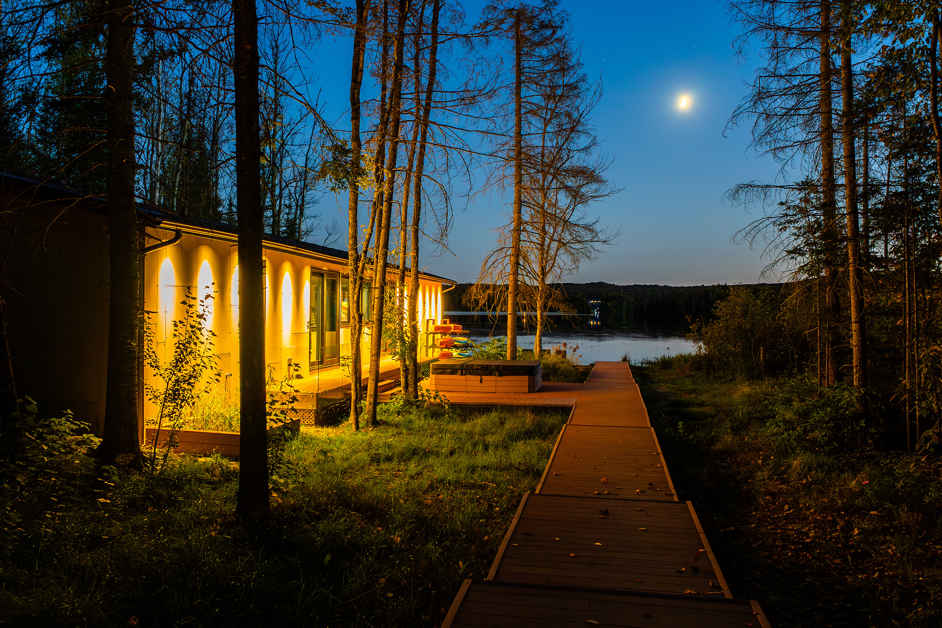  Private Waterfront Sanctuary - 物件實景