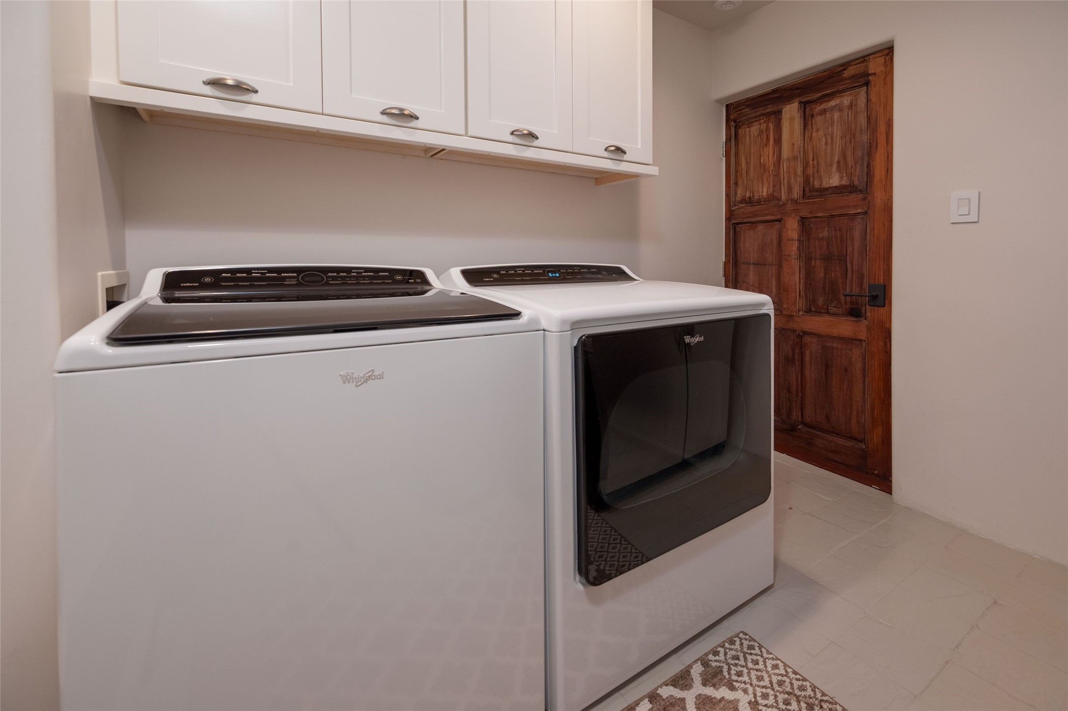  413 Los Arboles Drive - 物件實景