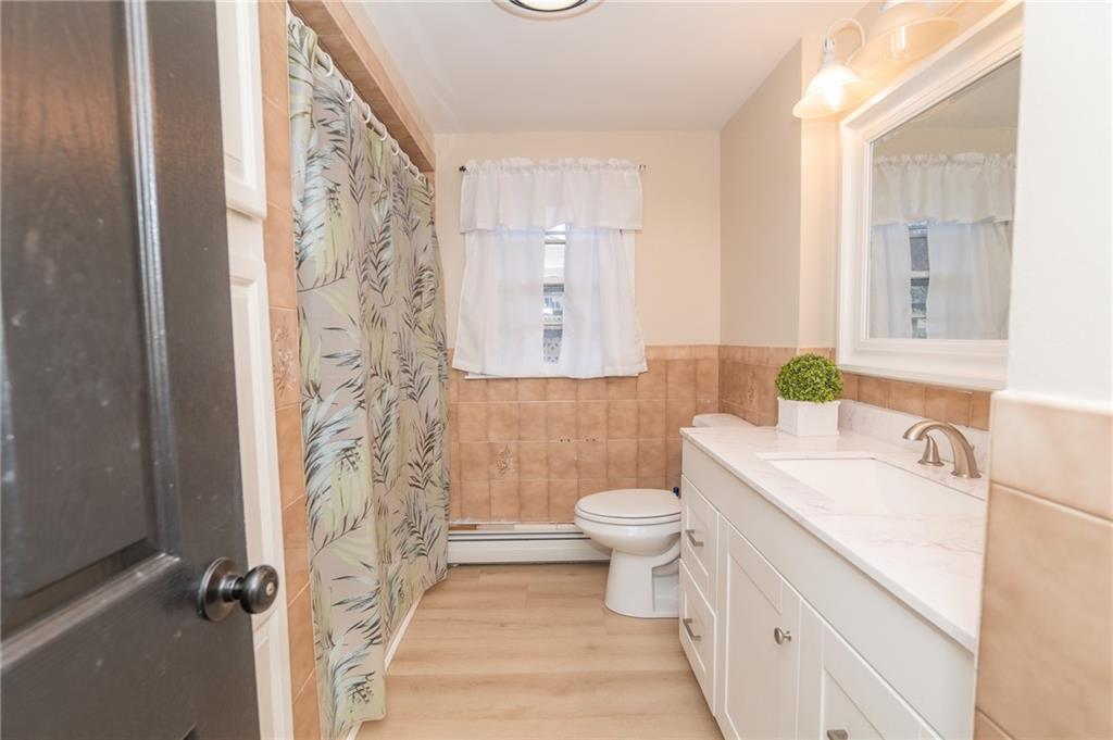 North Providence, Rhode Island, 02911, United States, 4 Bedrooms Bedrooms, ,1 BathroomBathrooms,Residential,For Sale,2005817