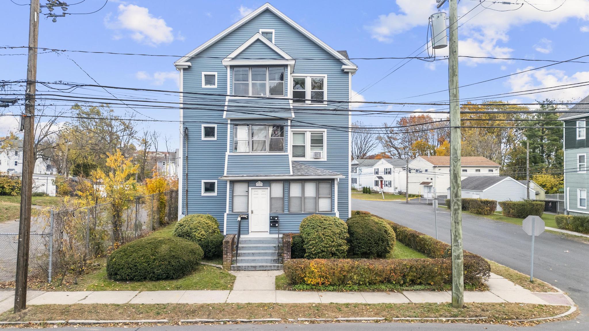 New Britain, Connecticut, 06053, United States, 6 Bedrooms Bedrooms, ,3 BathroomsBathrooms,Residential,For Sale,1989479