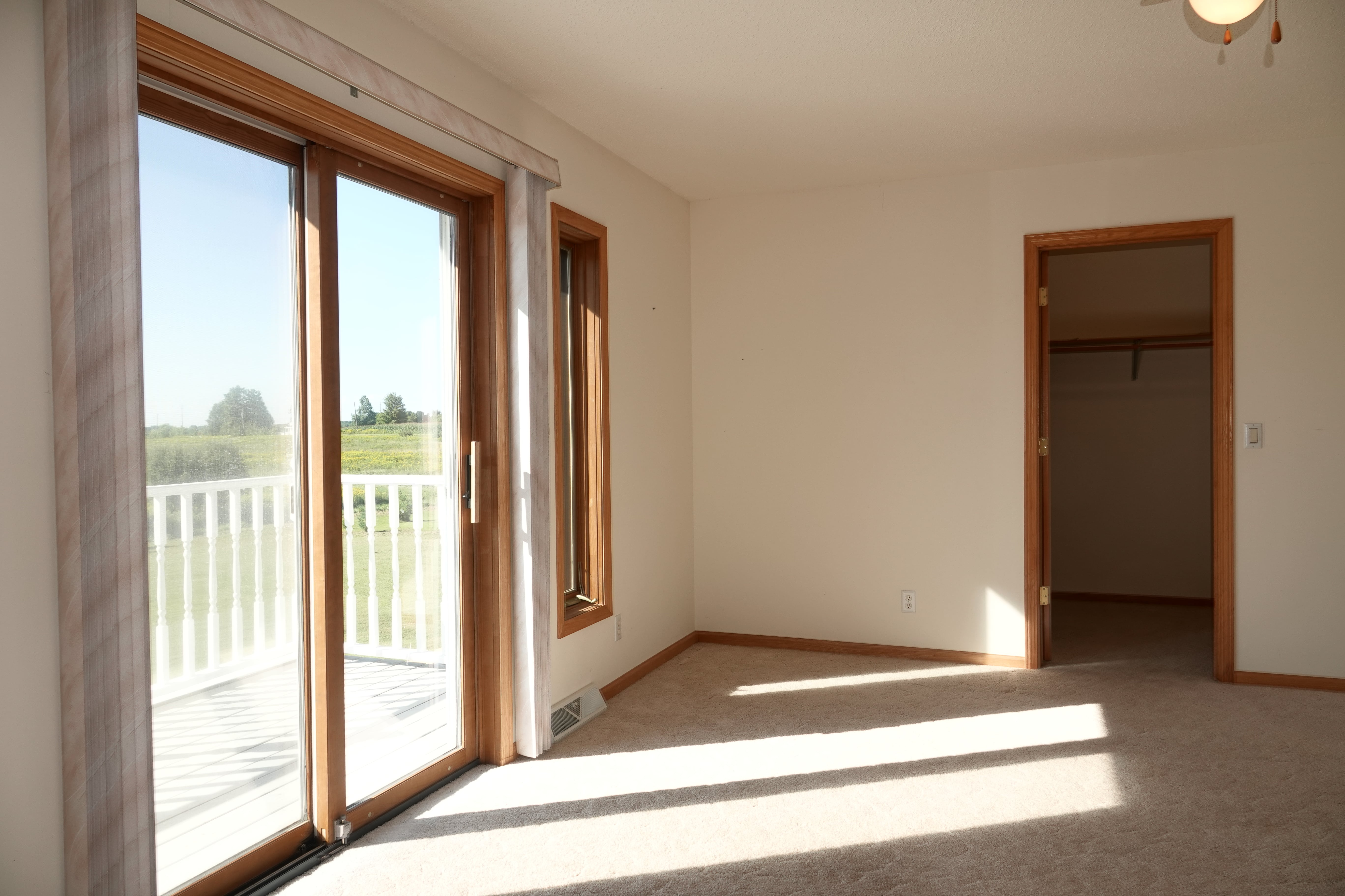 Abbotsford, Wisconsin, 54405, United States, 4 Bedrooms Bedrooms, ,4 BathroomsBathrooms,Residential,For Sale,1977625