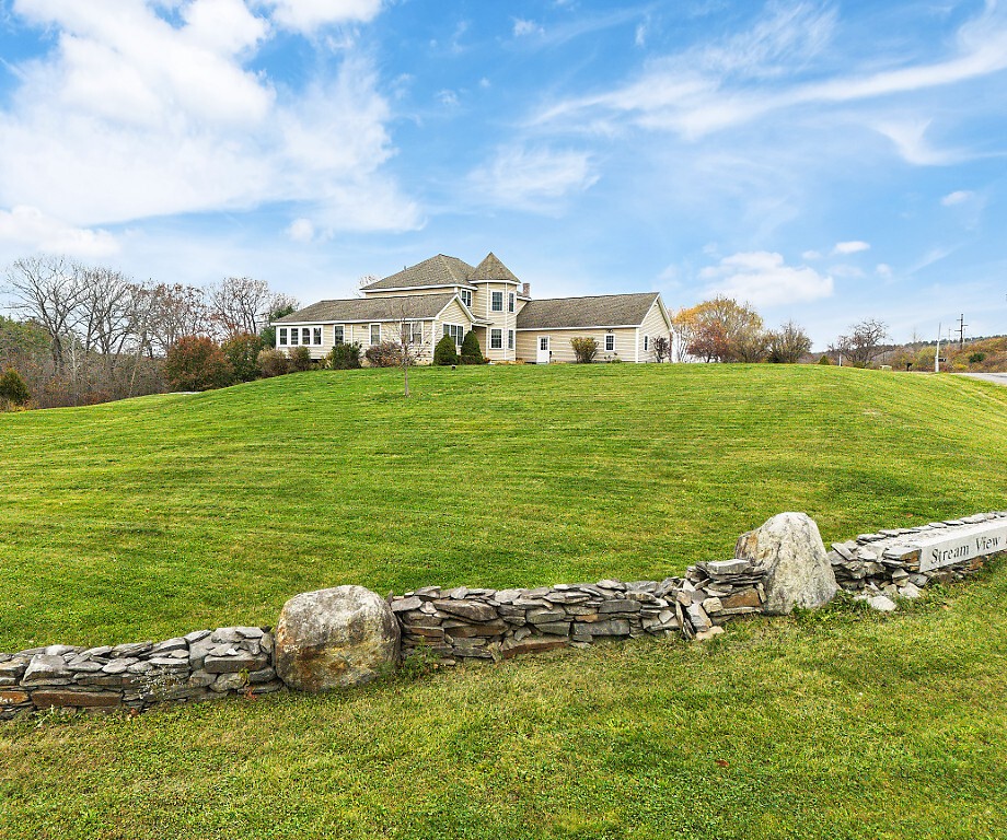 Waterville, Maine, 04901, United States, 4 Bedrooms Bedrooms, ,3 BathroomsBathrooms,Residential,For Sale,1993440