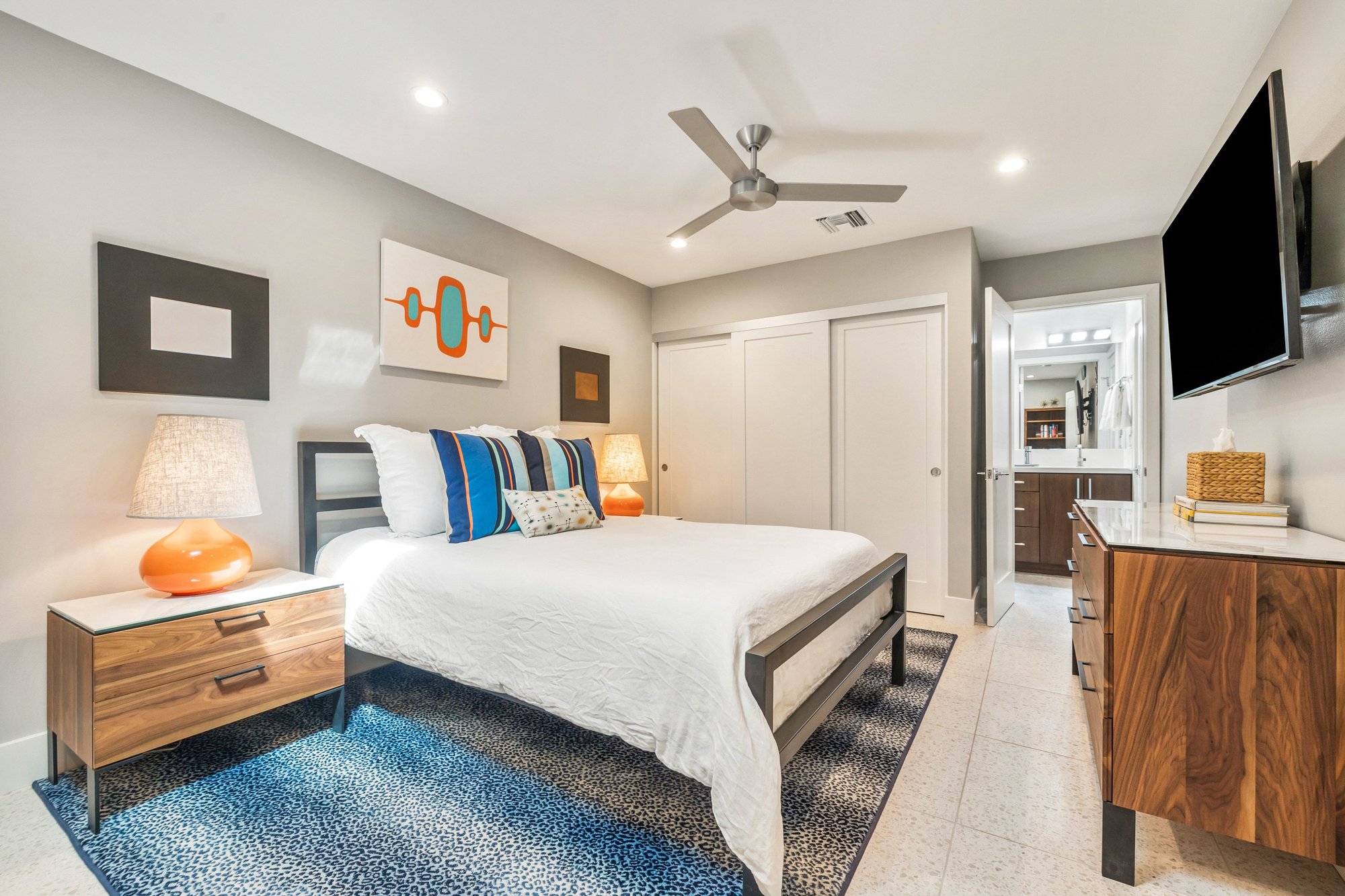  Luxury Remodel with Panoramic Views - 物件實景