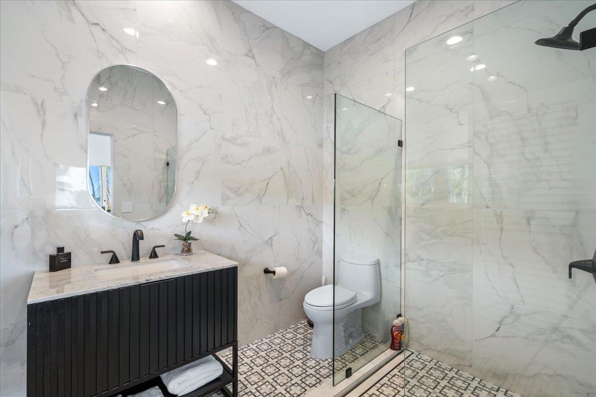 Kihei, Hawaii, 96753, United States, 5 Bedrooms Bedrooms, ,5 BathroomsBathrooms,Residential,For Sale,2003488