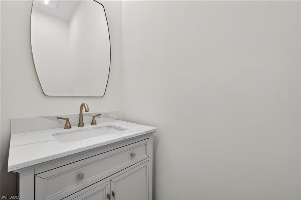 FORT MYERS, Florida, 33913, United States, 4 Bedrooms Bedrooms, ,6 BathroomsBathrooms,Residential,For Sale,2005098