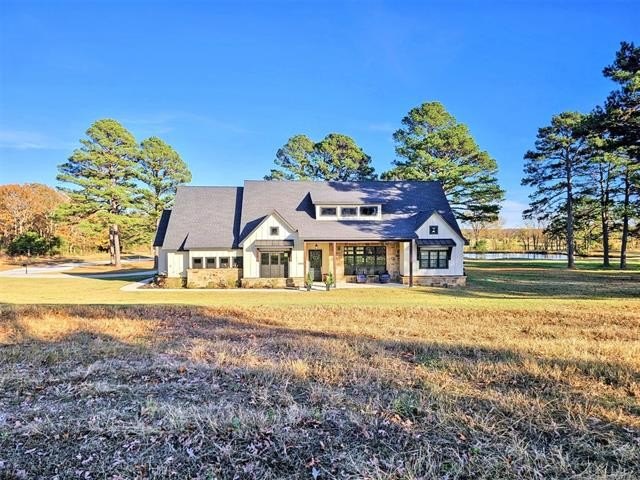 Tahlequah, Oklahoma, 74464, United States, 3 Bedrooms Bedrooms, ,3 BathroomsBathrooms,Residential,For Sale,1936966