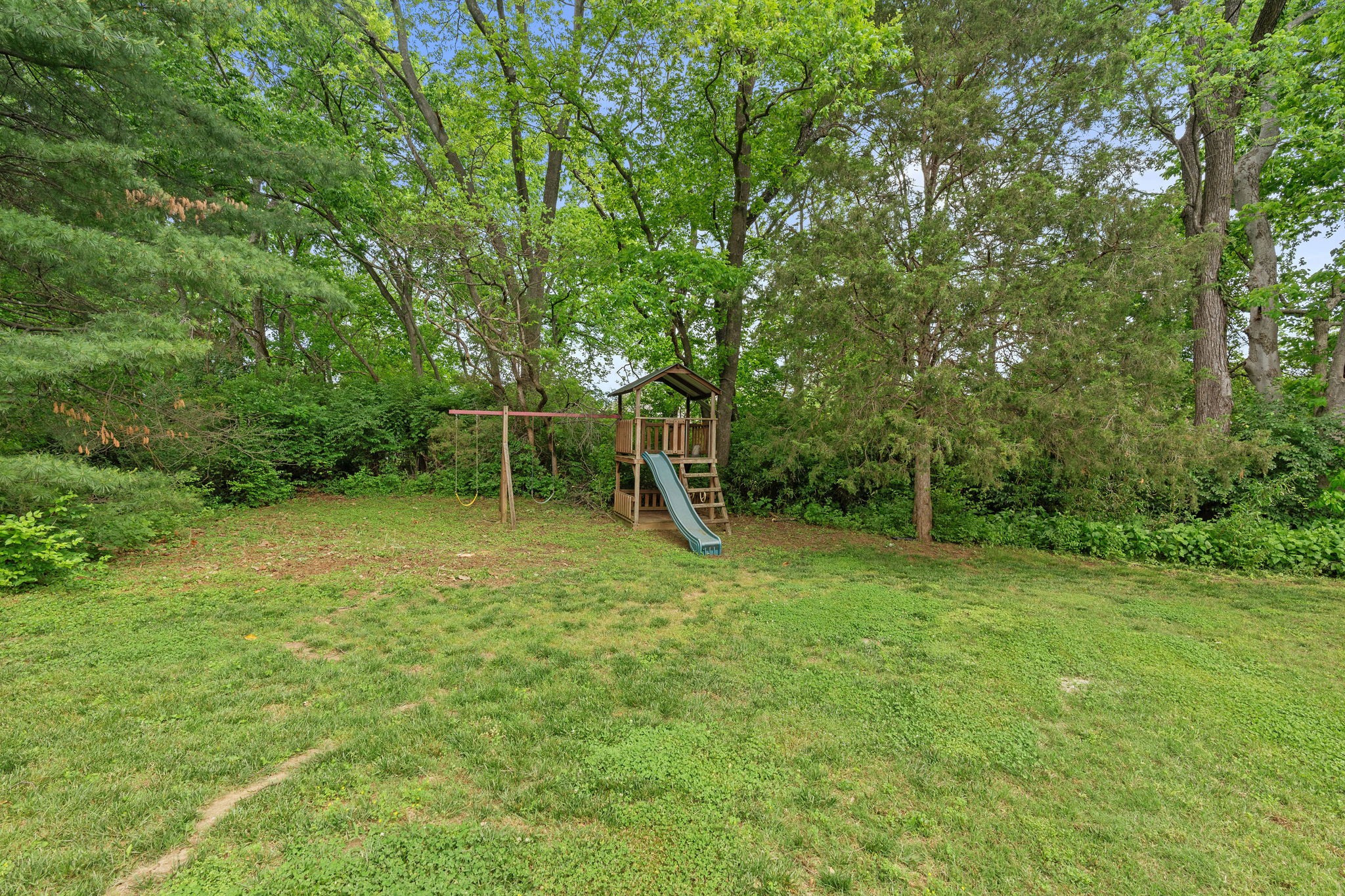 Brentwood, Tennessee, 37027, United States, 4 Bedrooms Bedrooms, ,6 BathroomsBathrooms,Residential,For Sale,1794827